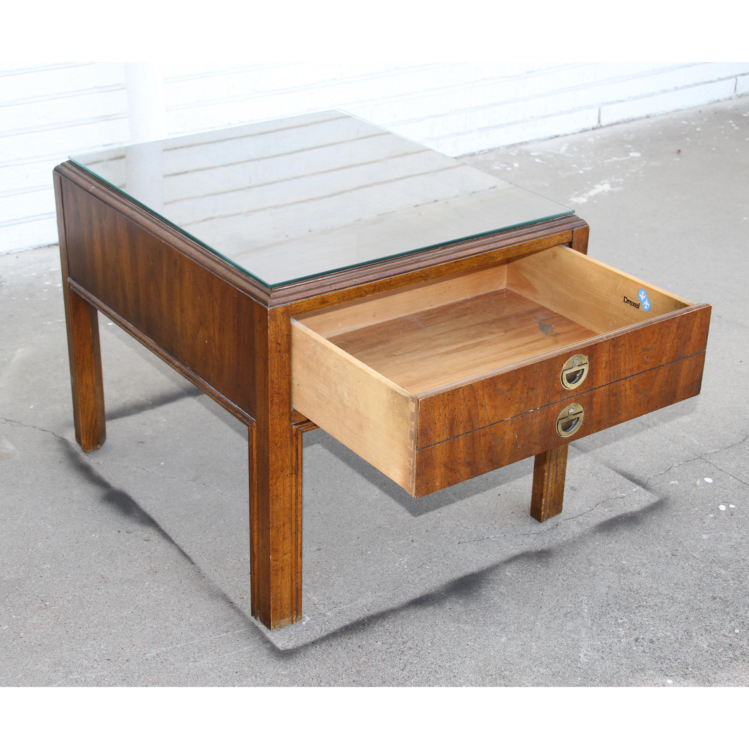 Mid-Century Modern Drexel heritage end table