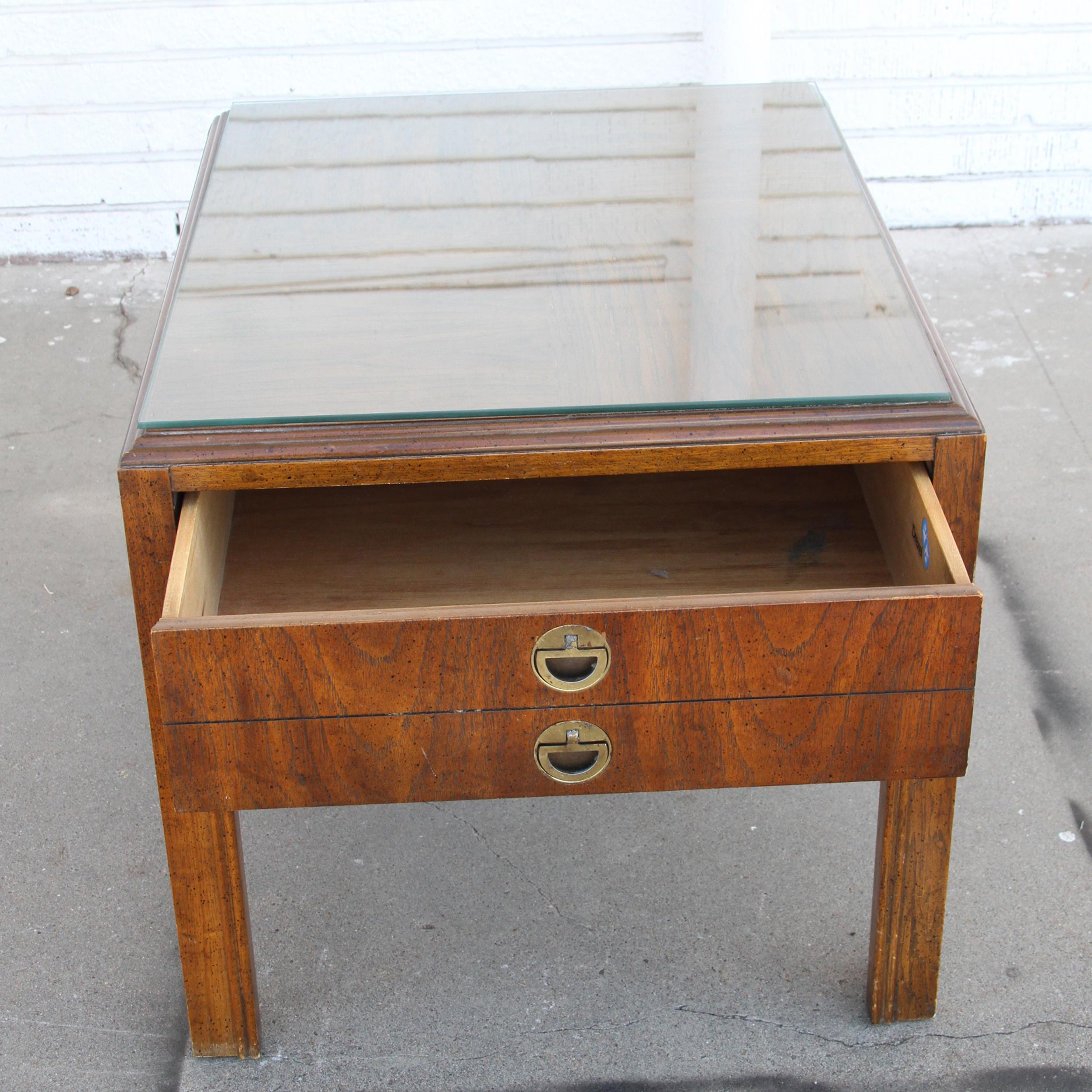 Drexel heritage end table In Good Condition In Pasadena, TX