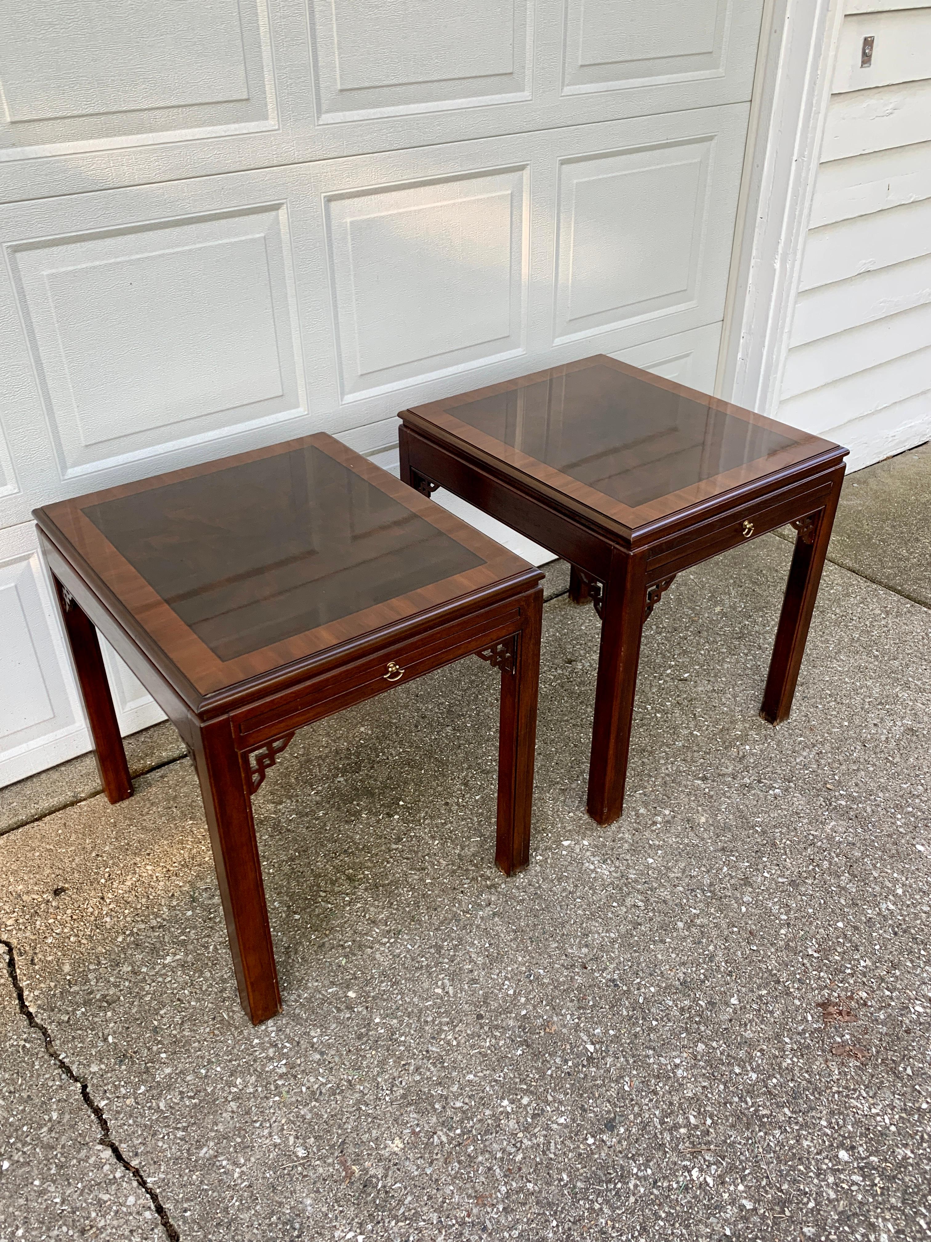 Late 20th Century Drexel Heritage English Chippendale Banded Mahogany Side Tables, Pair For Sale