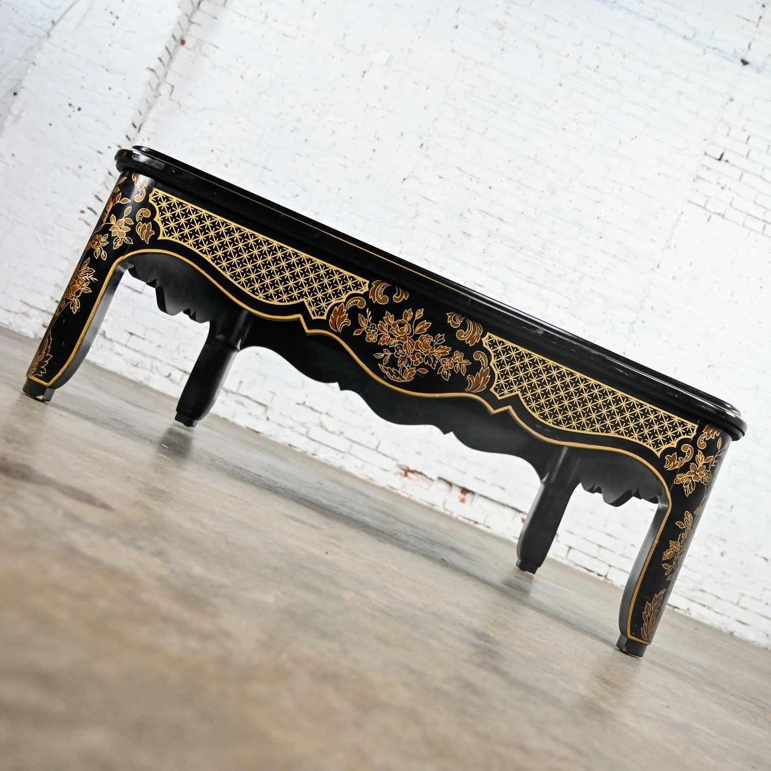 Drexel Heritage ET Cetera Collection Chinoiserie Black Gold Burl Coffee Table For Sale 1