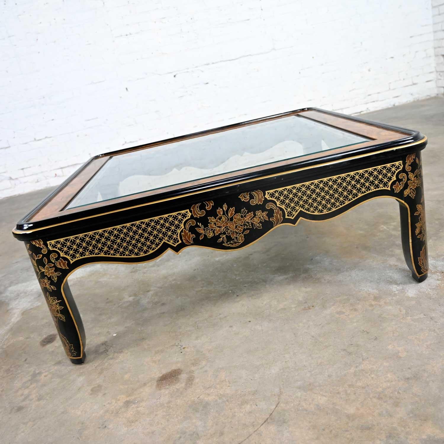 Late 20th Century Drexel Heritage ET Cetera Collection Chinoiserie Black Gold Burl Coffee Table For Sale