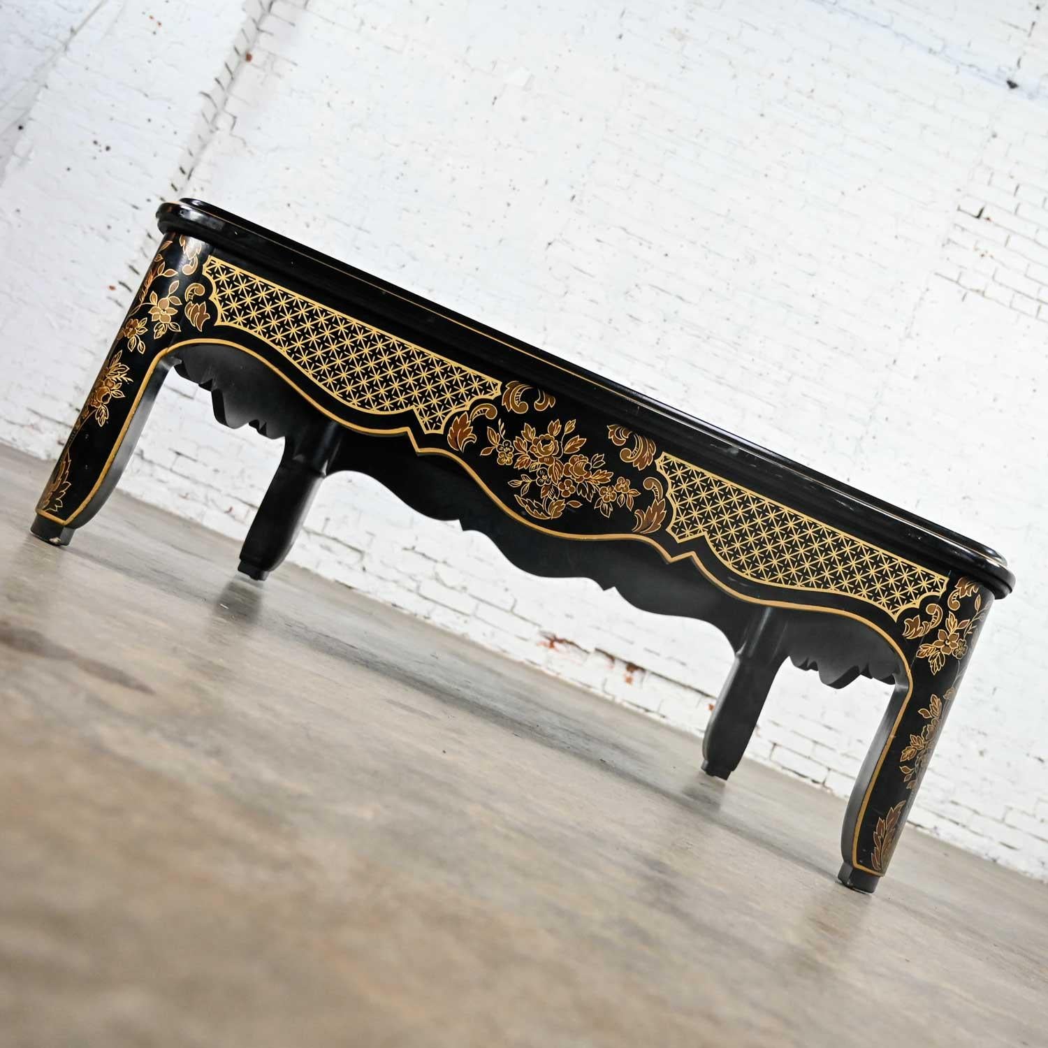 Drexel Heritage ET Cetera Collection Chinoiserie Table basse en loupe et or noir en vente 2