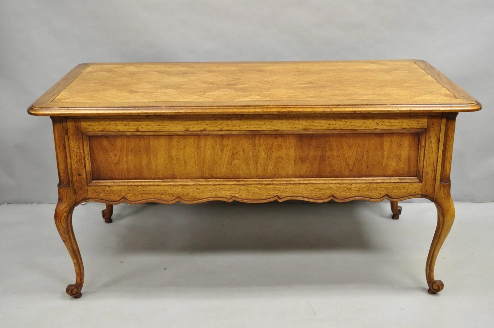 Scrivania Drexel Heritage French Country Manor Collection 60