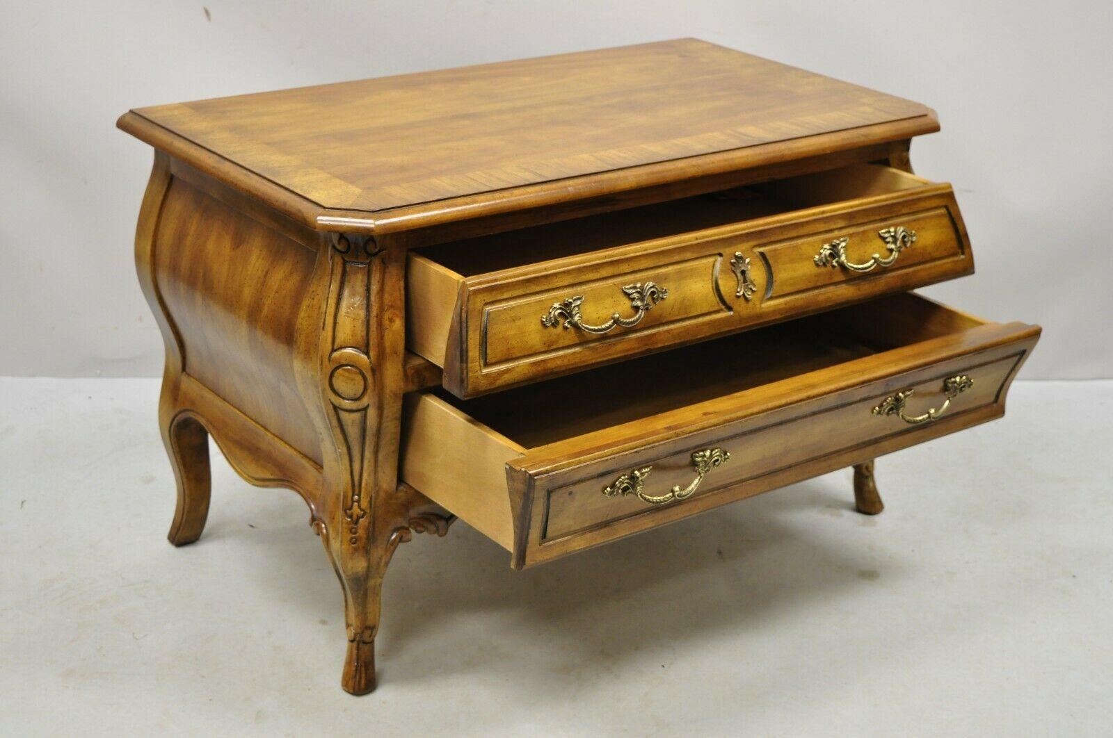 Drexel Heritage French Provincial Fruitwood Bombe Low Commode Nightstand In Good Condition For Sale In Philadelphia, PA