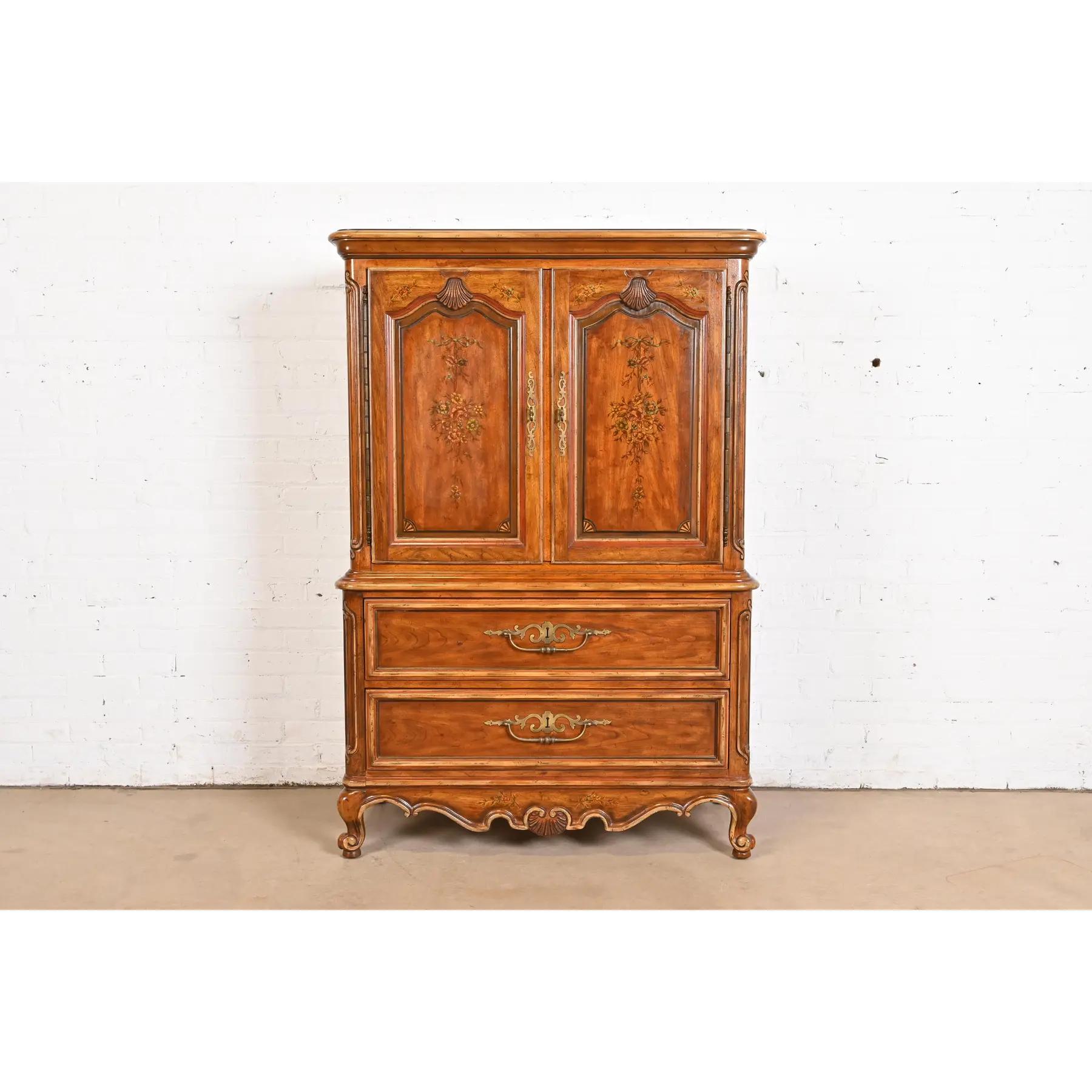 Una splendida cassapanca da signore in stile Luigi XV francese o un comò highboy

Da Drexel Heritage, 