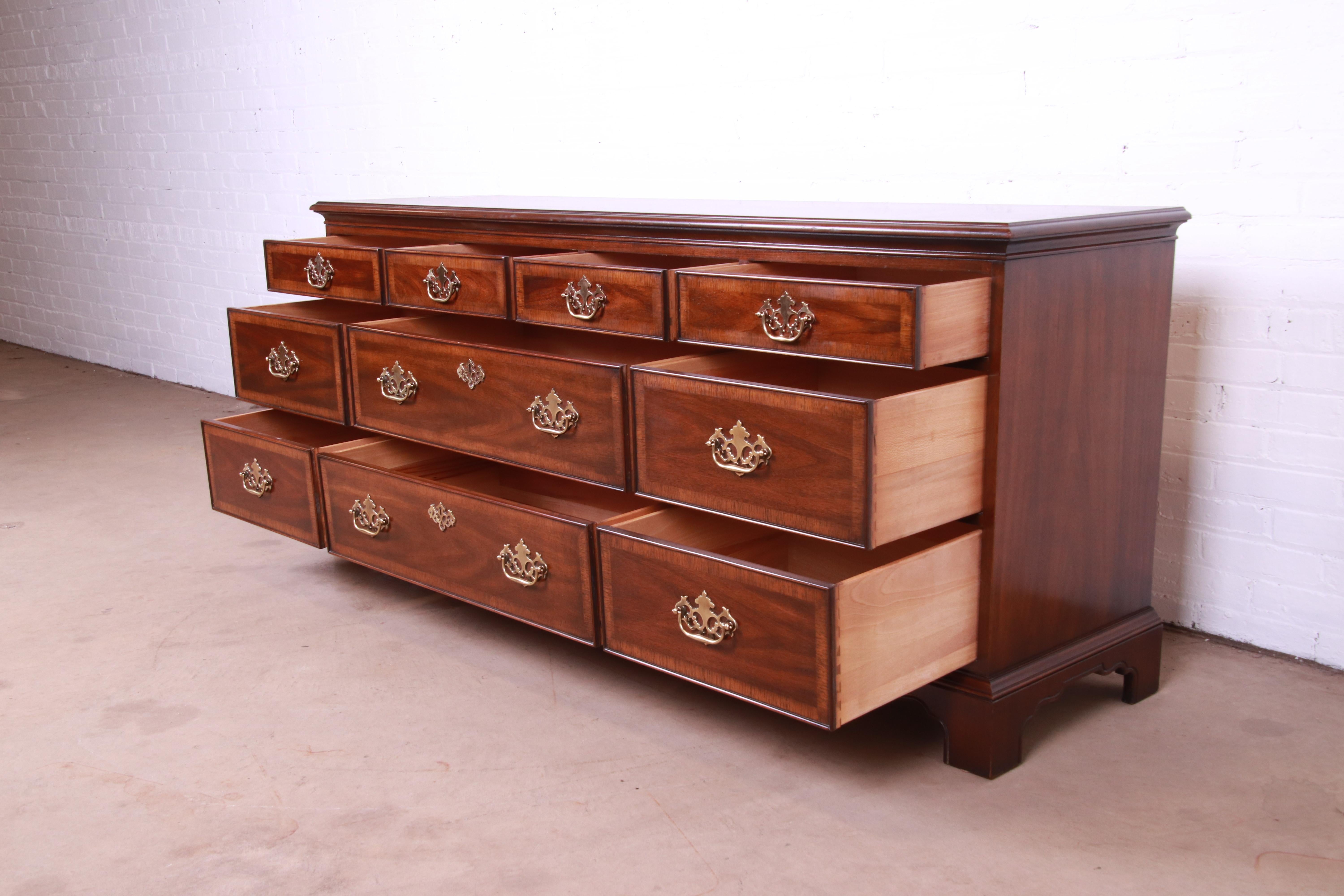 Brass Drexel Heritage Georgian Banded Mahogany Ten-Drawer Dresser or Credenza