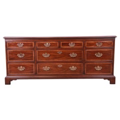 Drexel Heritage Georgian Banded Mahogany Ten-Drawer Dresser or Credenza