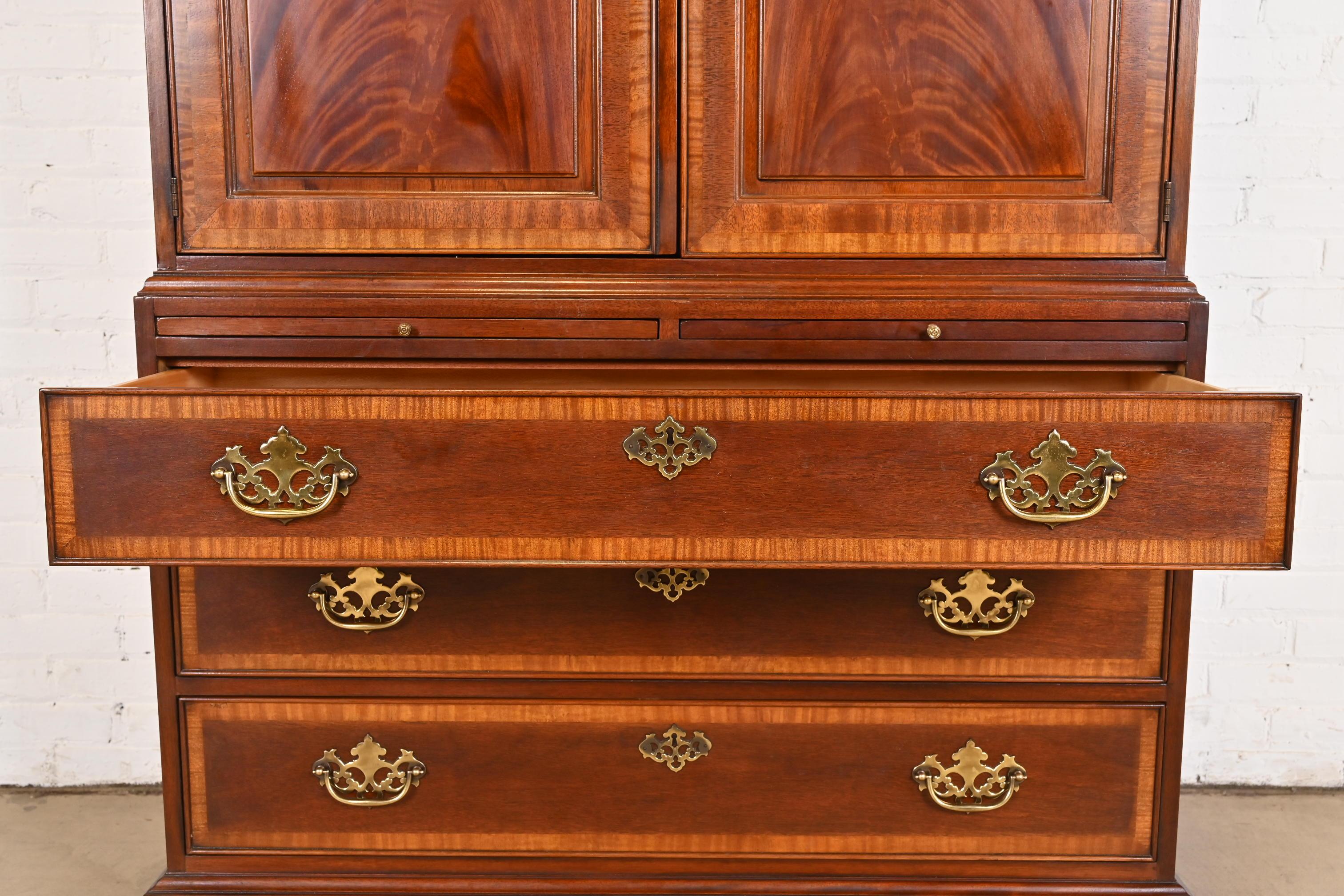 Drexel Heritage Georgian Carved Flame Mahogany Armoire Dresser 5