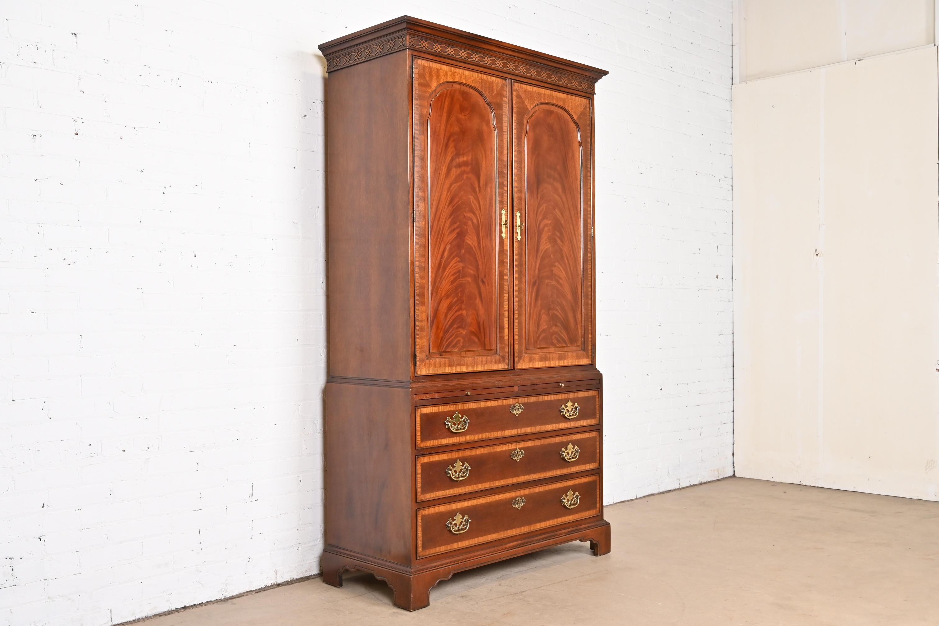 Drexel Heritage Georgian Carved Flame Mahogany Armoire Dresser In Good Condition For Sale In South Bend, IN
