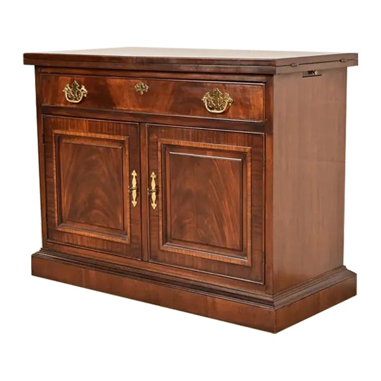 Drexel Heritage Georgian Flame Mahogany Flip Top Buffet Server or Bar Cabinet For Sale
