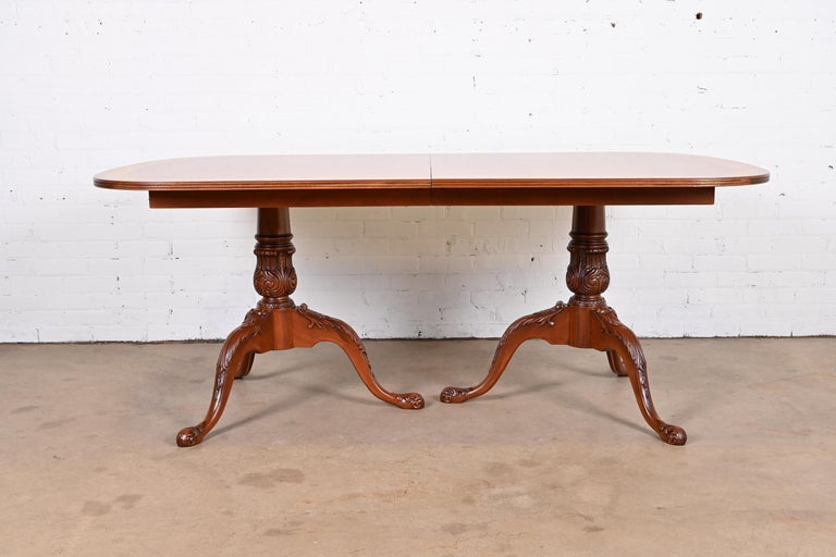 Drexel Heritage Georgian Mahogany Double Pedestal Dining Table, Newly Refinished For Sale 6
