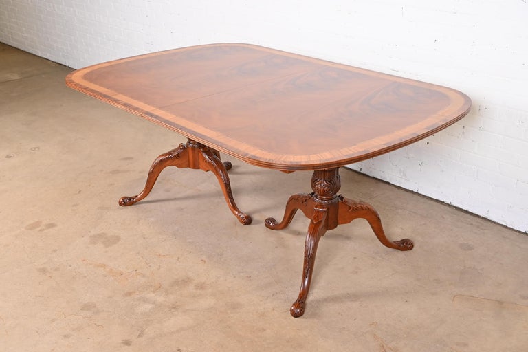 Drexel Heritage Georgian Mahogany Double Pedestal Dining Table, Newly Refinished For Sale 7