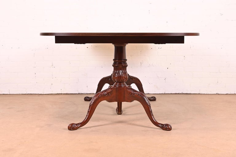 Drexel Heritage Georgian Mahogany Double Pedestal Dining Table, Newly Refinished For Sale 11