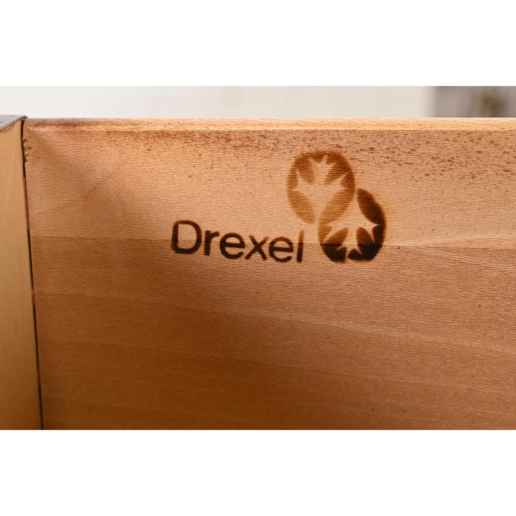 Drexel Heritage Georgian Mahogany Seven-Drawer Dresser, Newly Refinished For Sale 3