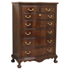 DREXEL HERITAGE Heirlooms Flame Mahogany Chippendale Serpentine Chest of Drawers