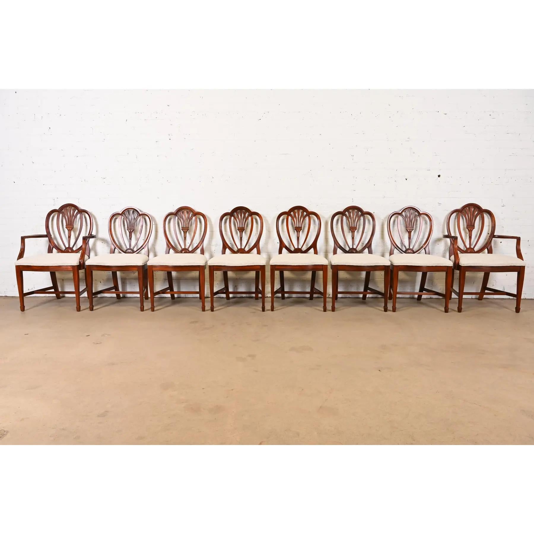 American Drexel Heritage Hepplewhite Carved Mahogany Dining Chairs, Set of Eight