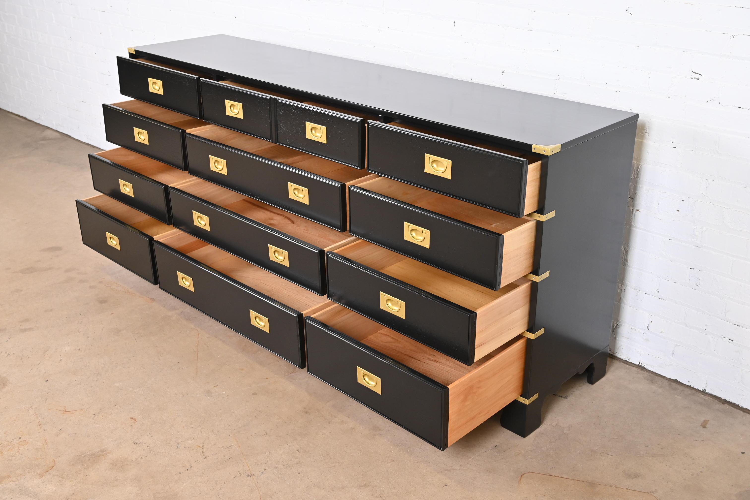 Late 20th Century Drexel Heritage Hollywood Regency Campaign Black Lacquered Twelve-Drawer Dresser For Sale