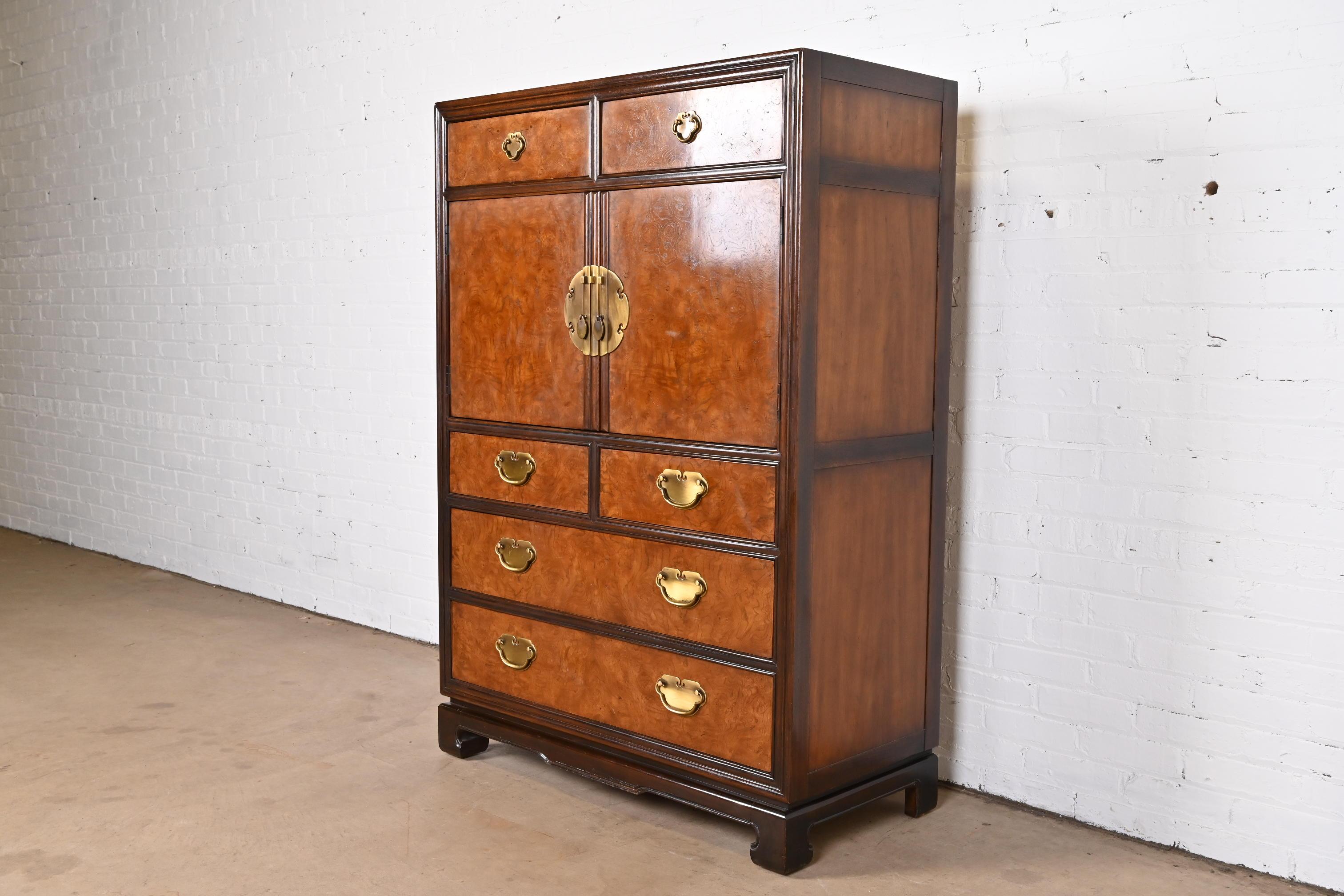 Drexel Heritage Hollywood Regency Chinoiserie Burl Wood Gentleman's Chest In Good Condition In South Bend, IN