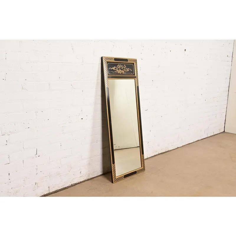 Cineserie Specchio da parete laccato dipinto a mano Drexel Heritage Hollywood Regency Chinoiserie in vendita