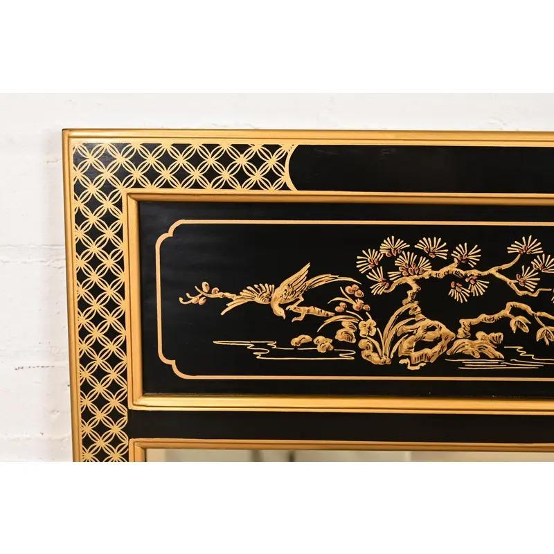 Specchio da parete laccato dipinto a mano Drexel Heritage Hollywood Regency Chinoiserie In condizioni buone in vendita a South Bend, IN