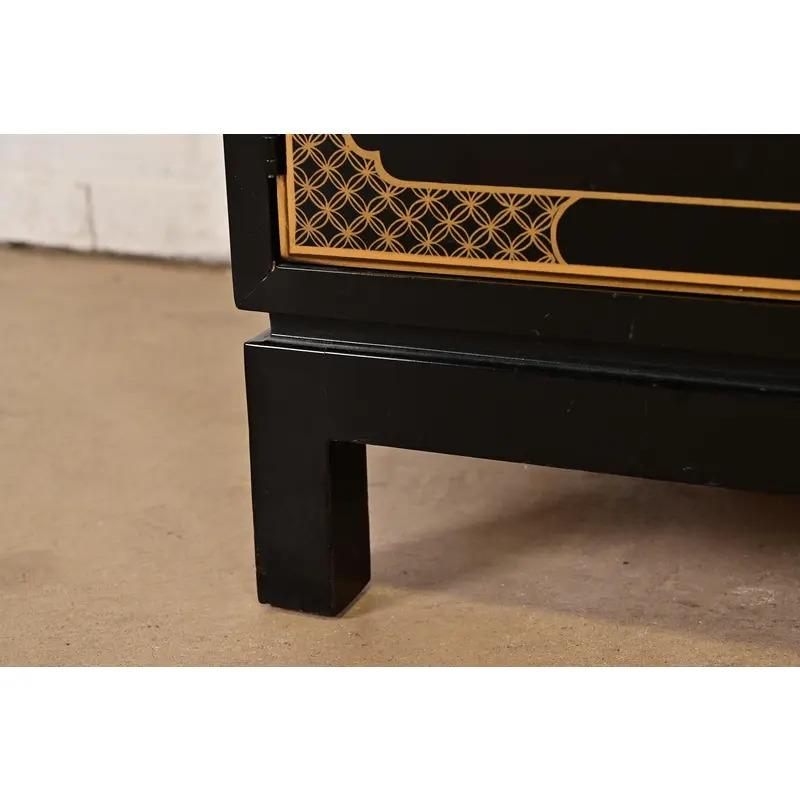 Drexel Heritage Hollywood Regency Chinoiserie Lacquered Bar Cabinet For Sale 2