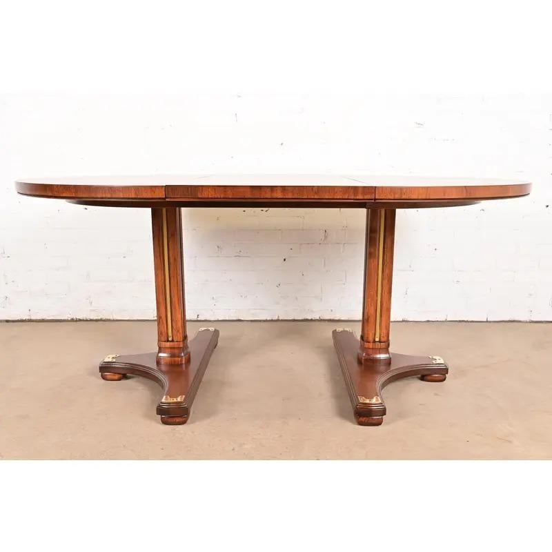 Drexel Heritage Table de salle à manger à rallonge Hollywood Regency, nouvellement revernie en vente 3