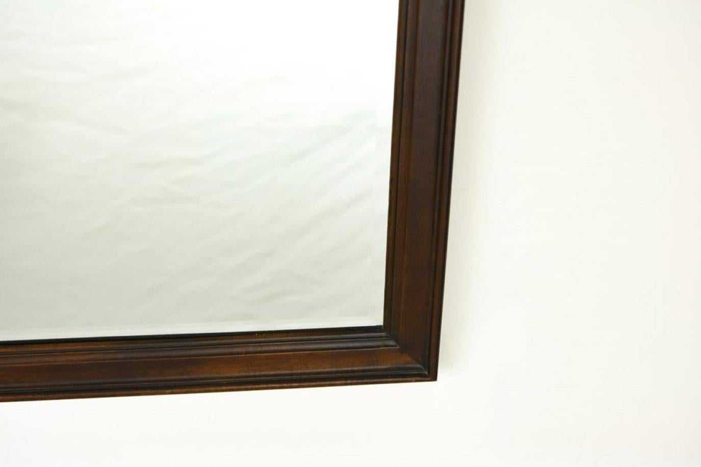 Drexel Heritage La Barge Style 18th Century Collection Mirror In Good Condition In Sheffield, MA