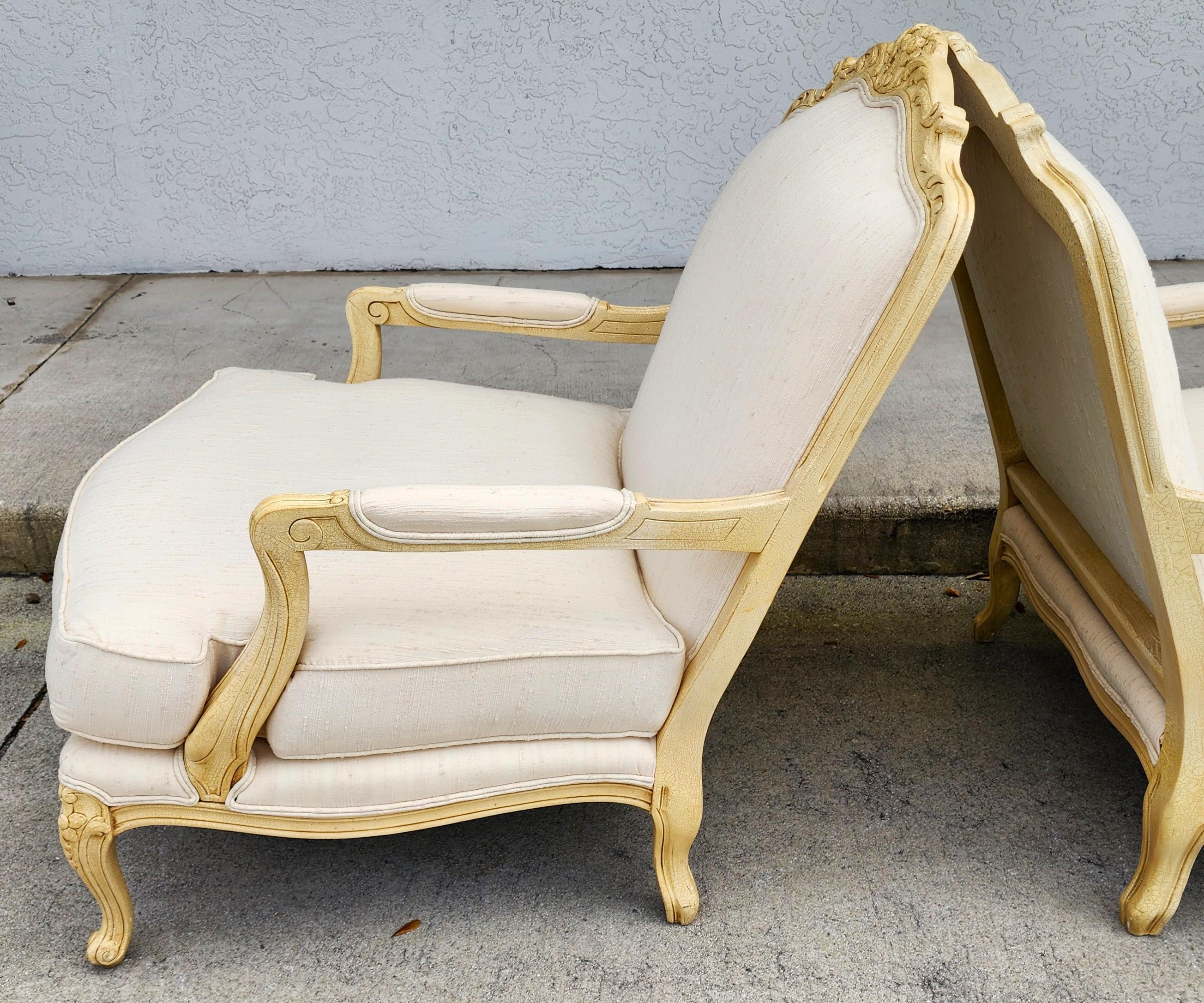 Drexel Heritage Louis XV French Armchairs Linen For Sale 9