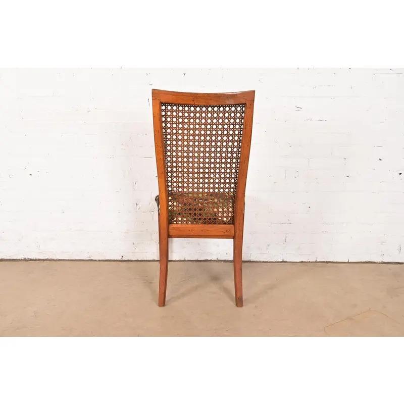 Chaise de salle à manger à dossier haut Drexel Heritage Mid-Century Modern, Circa 1970 en vente 4