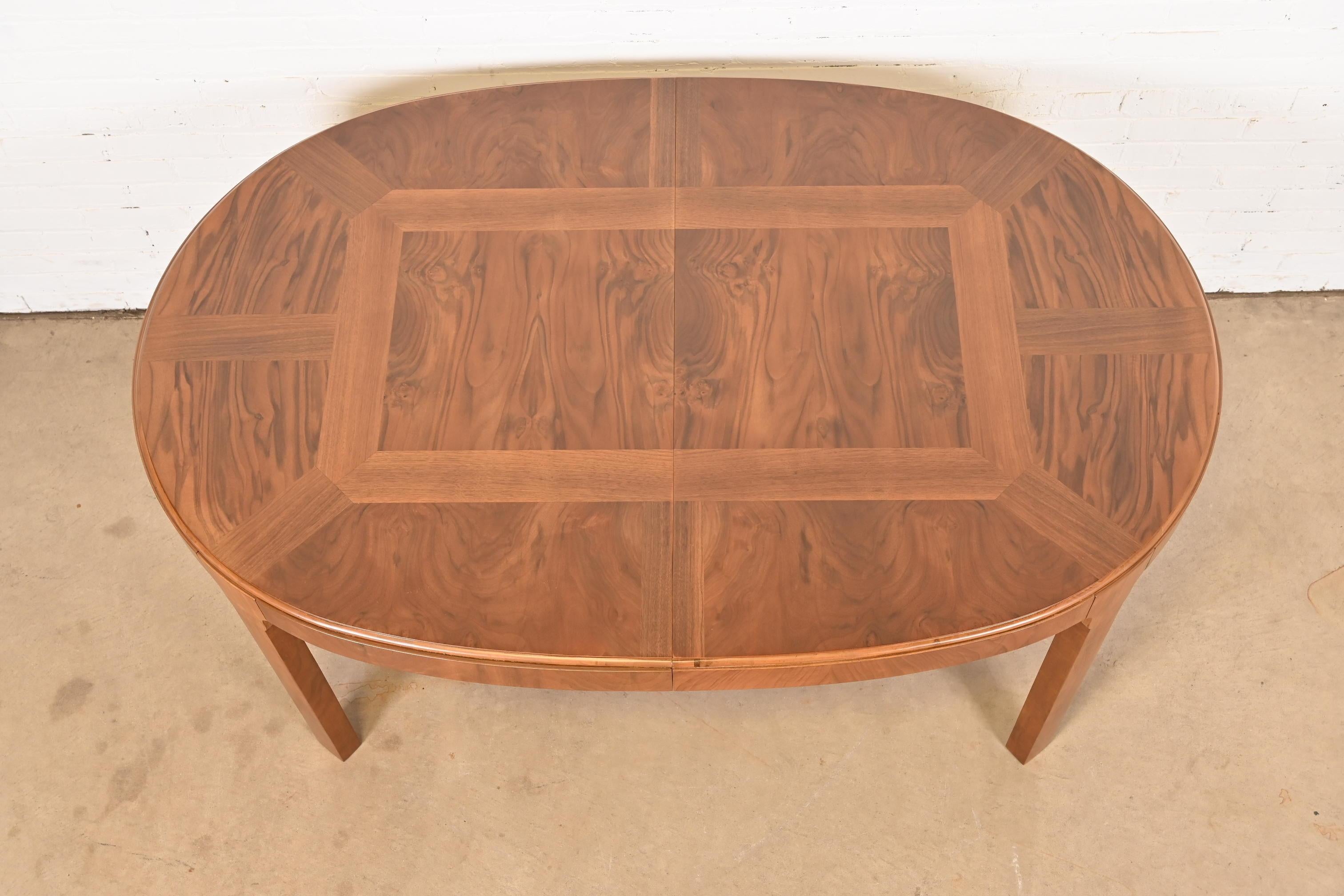 Drexel Heritage Mid-Century Modern Inlaid Burled Walnut Parquetry Dining Table For Sale 8
