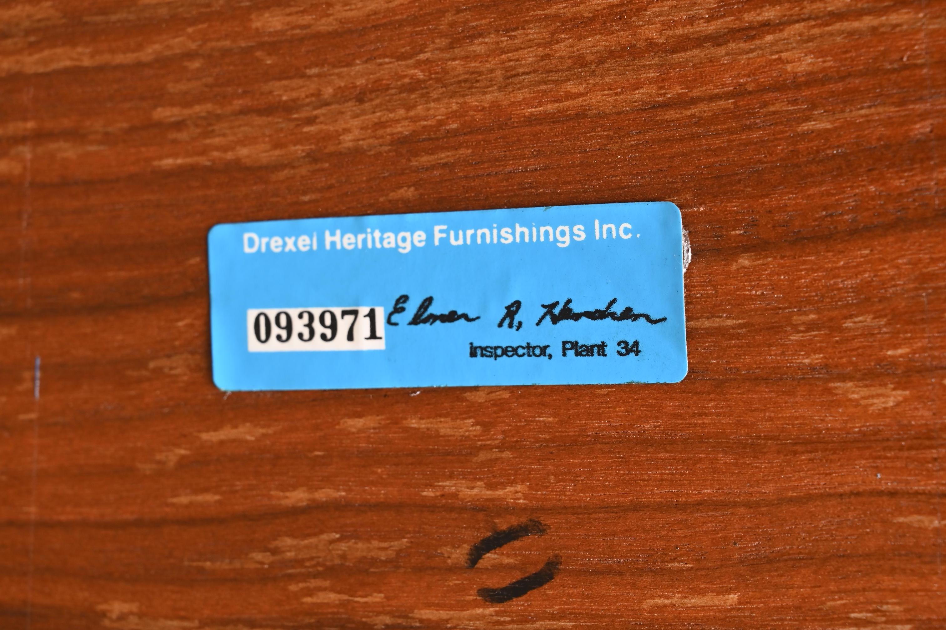 Drexel Heritage Mid-Century Modern Inlaid Burled Walnut Parquetry Dining Table 10