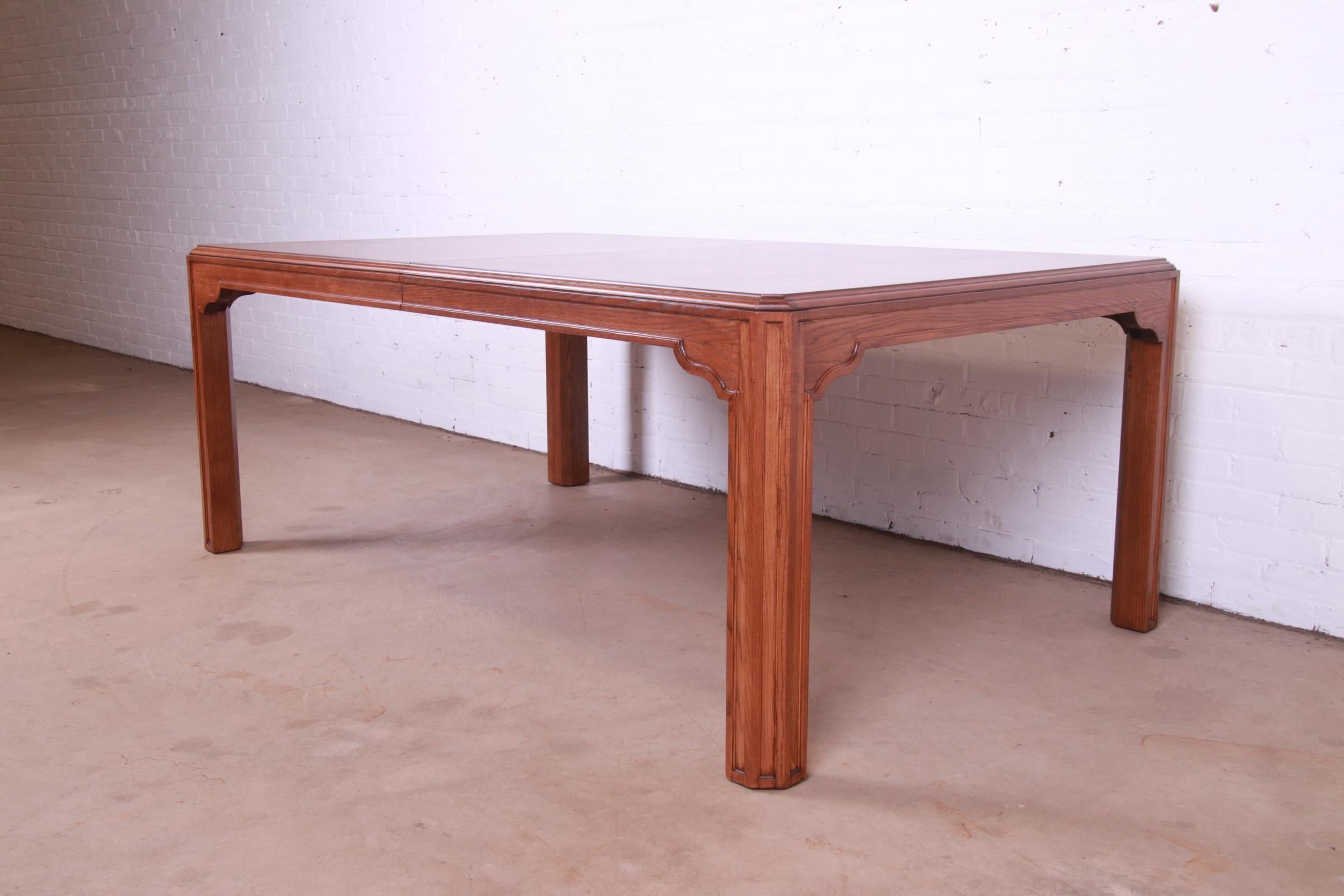 Drexel Heritage Mid-Century Modern Oak and Burl Wood Dining Table, Refinished For Sale 8