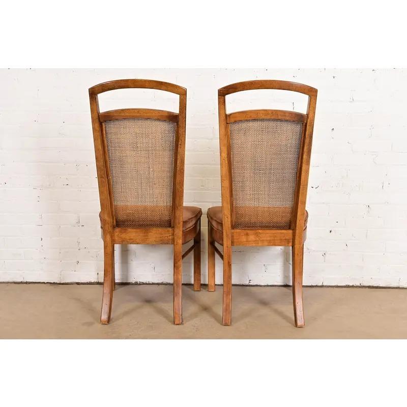 Drexel Heritage Moderne Esszimmerstühle aus Nussbaum und Rohrgeflecht, Satz mit vier Stühlen im Angebot 4