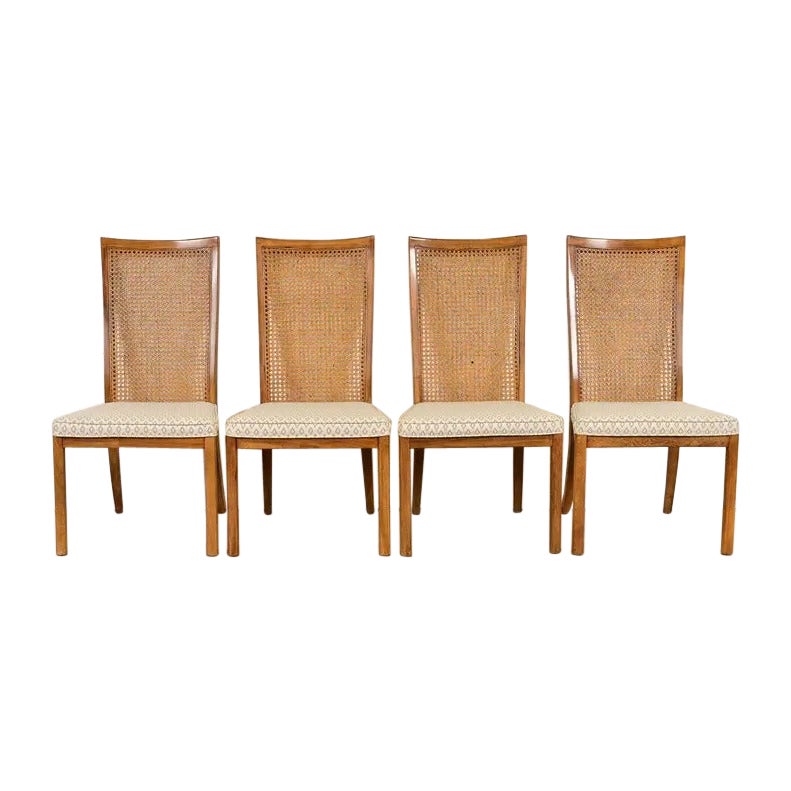 Sedie da pranzo con schienale alto in noce di Drexel Heritage, metà del secolo scorso, set di quattro persone