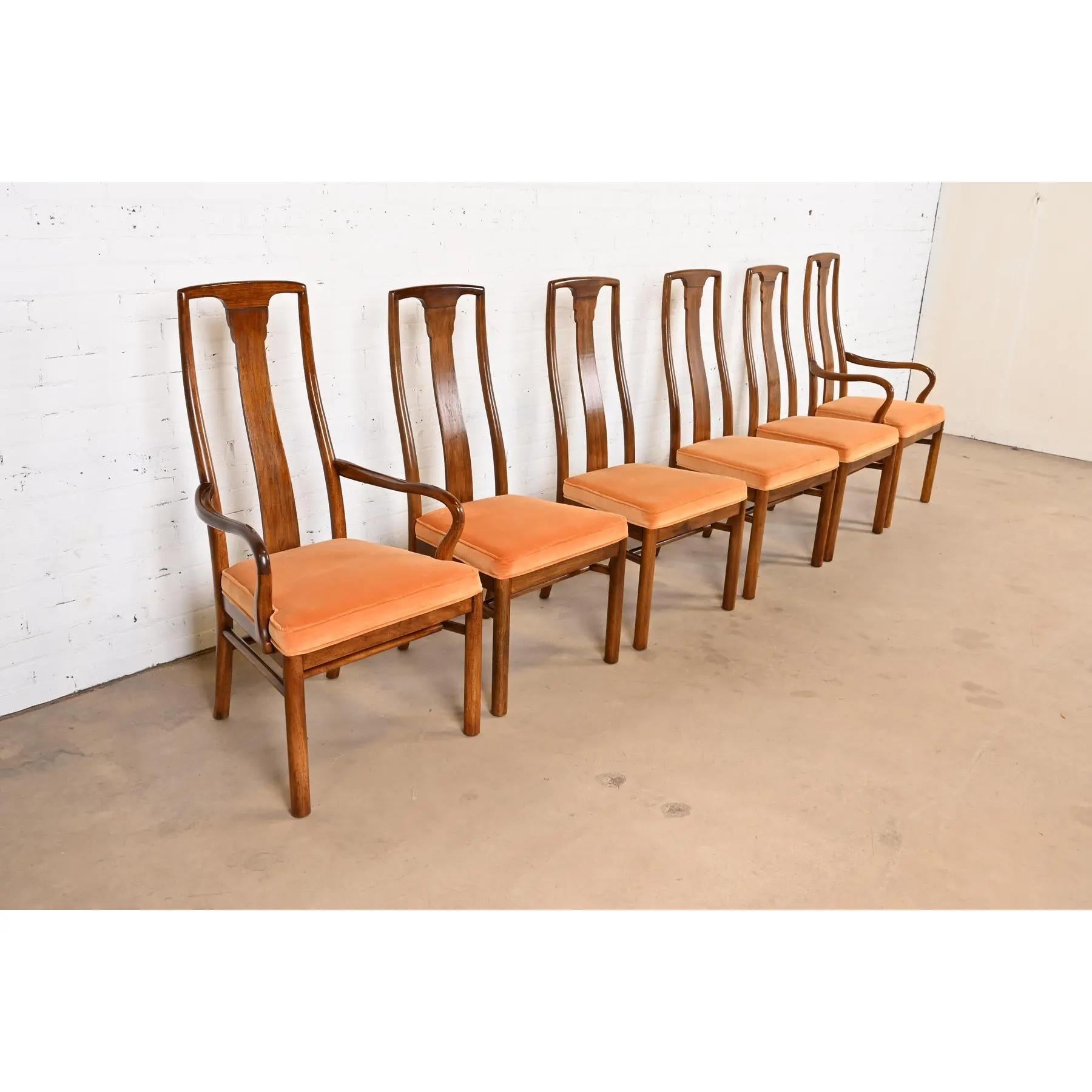 Mid-Century moderno Drexel Heritage - Sedie da pranzo con schienale alto in noce, set da sei in vendita