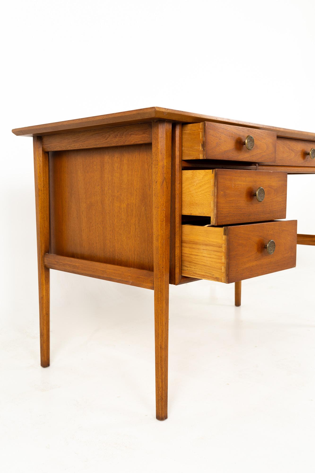 Mid-Century Modern Drexel Heritage Midcentury Desk