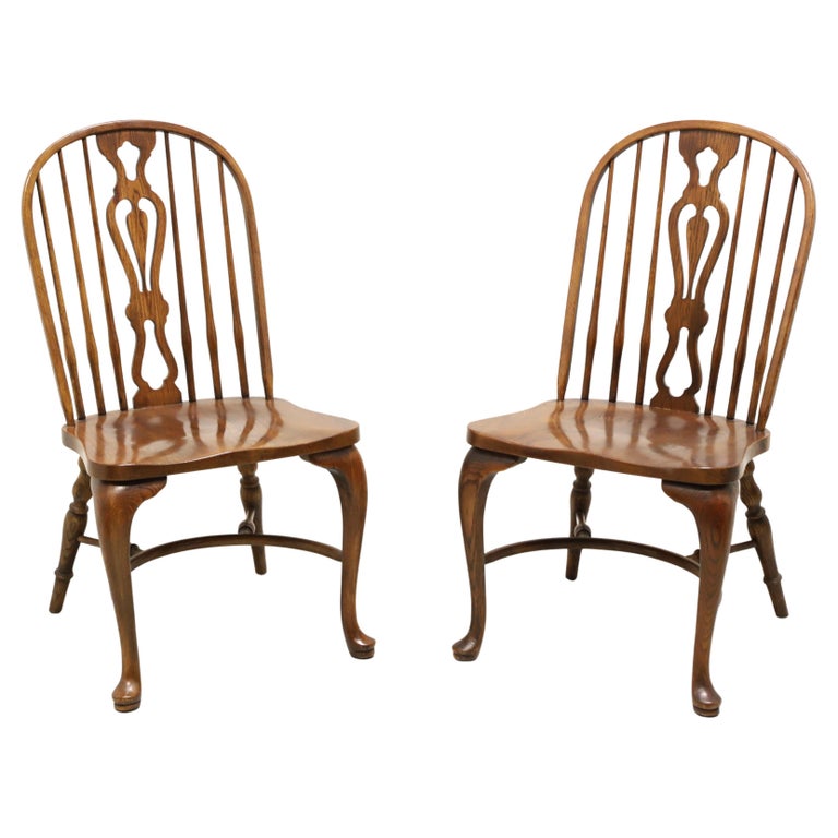 DREXEL HERITAGE Oak Windsor Dining Side Chairs Pair B For Sale at 1stDibs