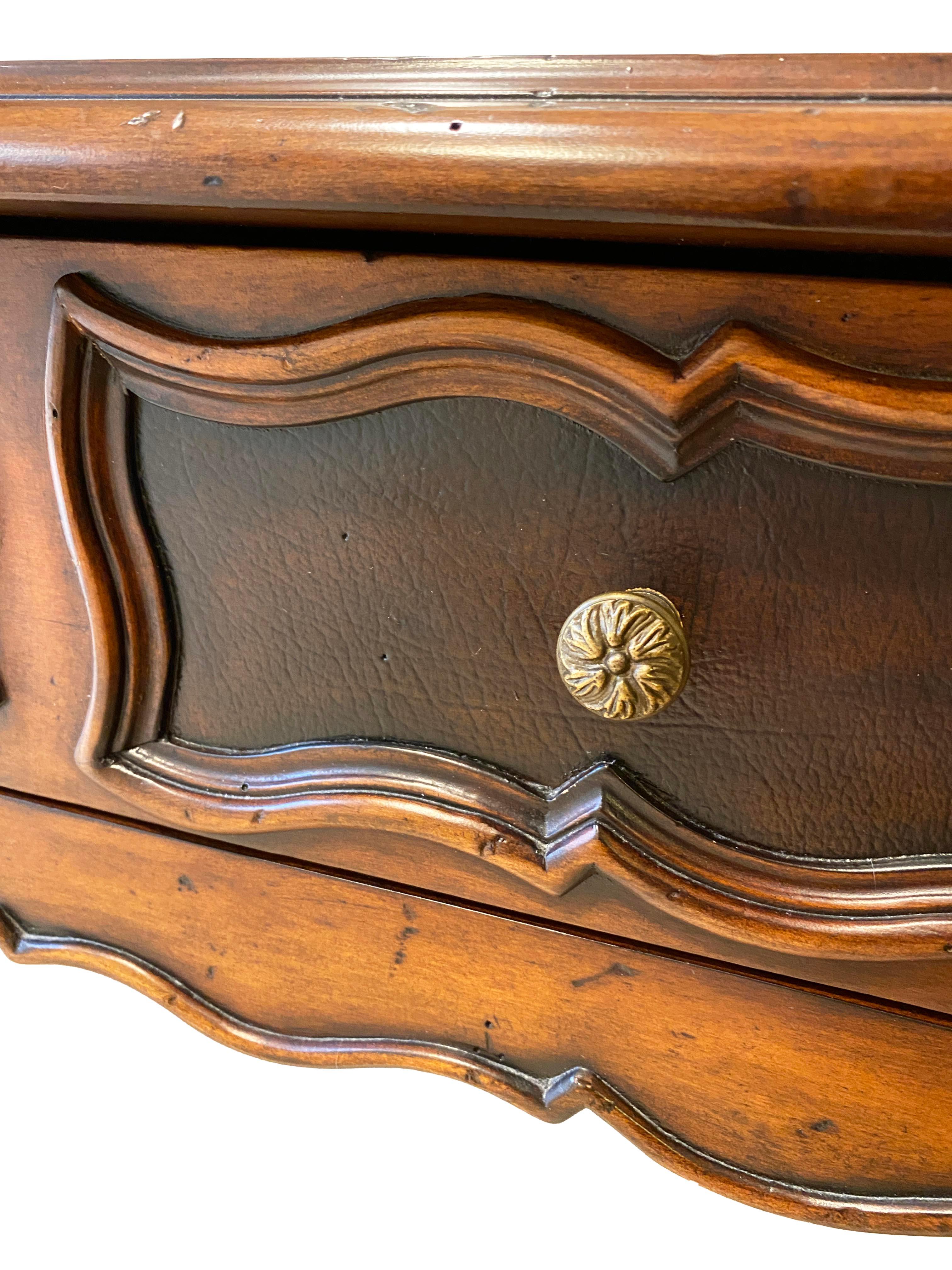 Drexel Heritage Table with Leather Inlay For Sale 5
