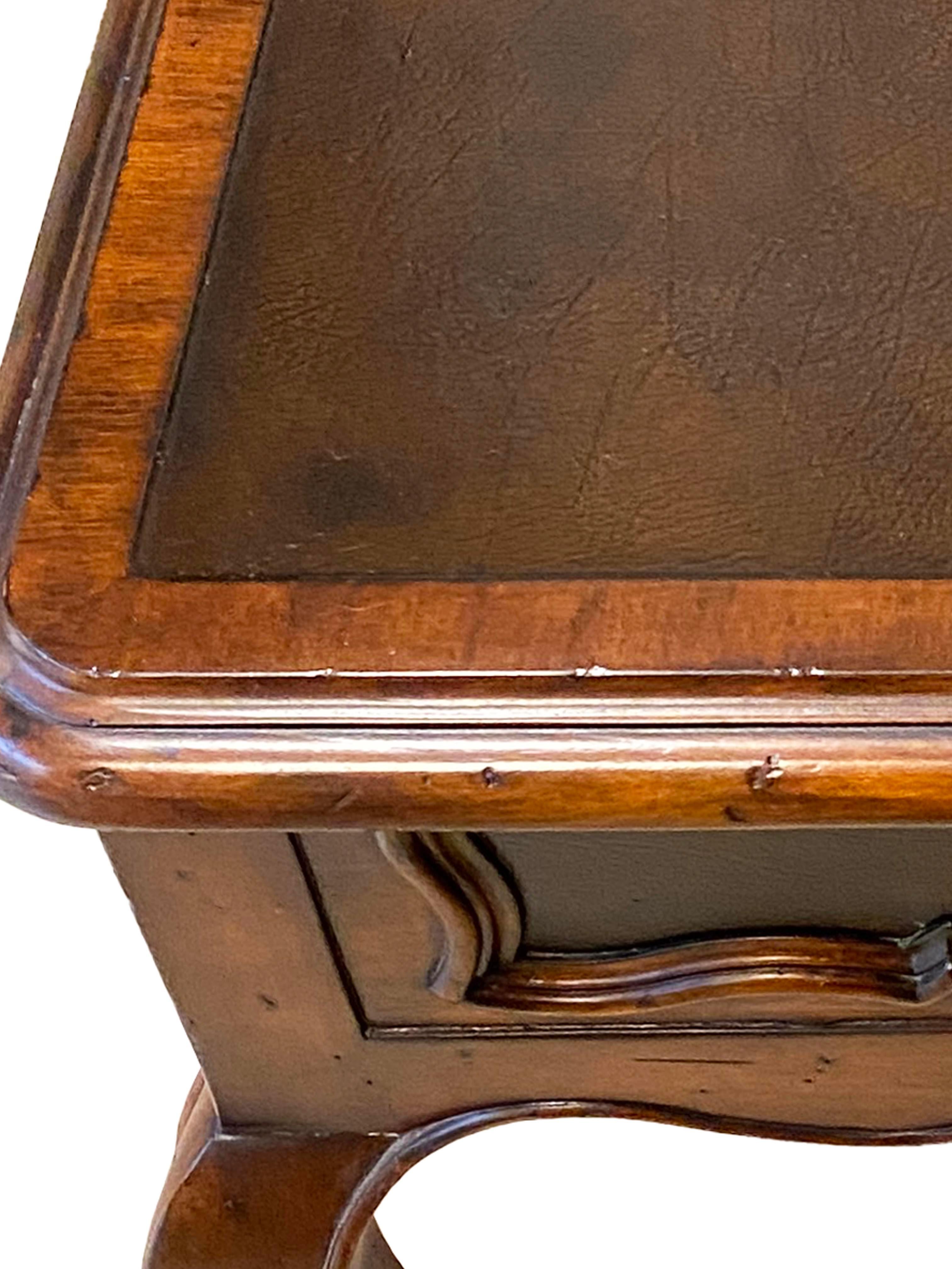 Drexel Heritage Table with Leather Inlay For Sale 4