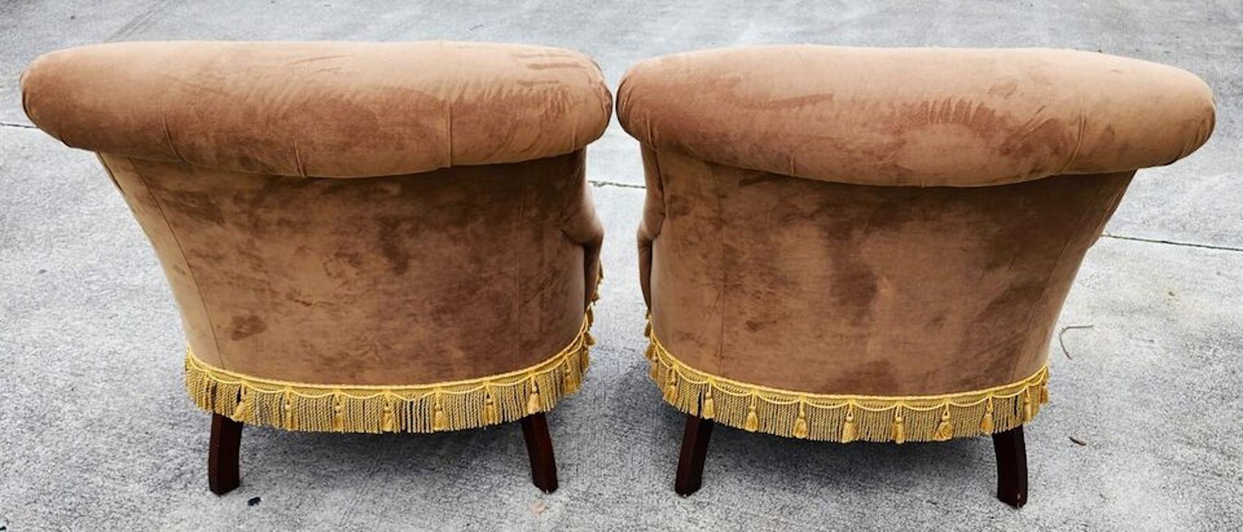 Late 20th Century Drexel Heritage Velvet Suede Slipper Chairs Pair For Sale