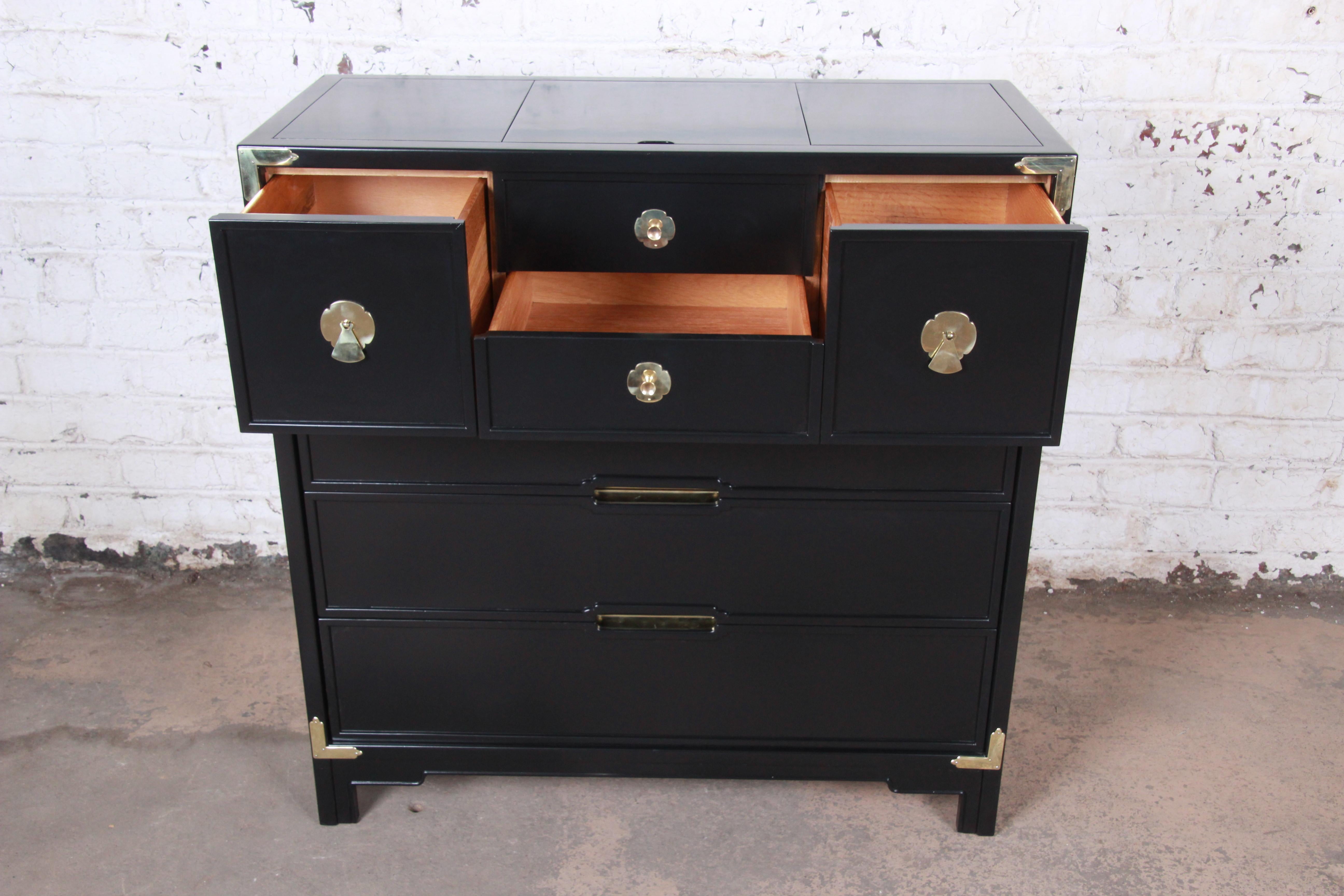 Mid-20th Century Drexel Hollywood Regency Chinoiserie Black Lacquered Chest with Flip-Up Mirror