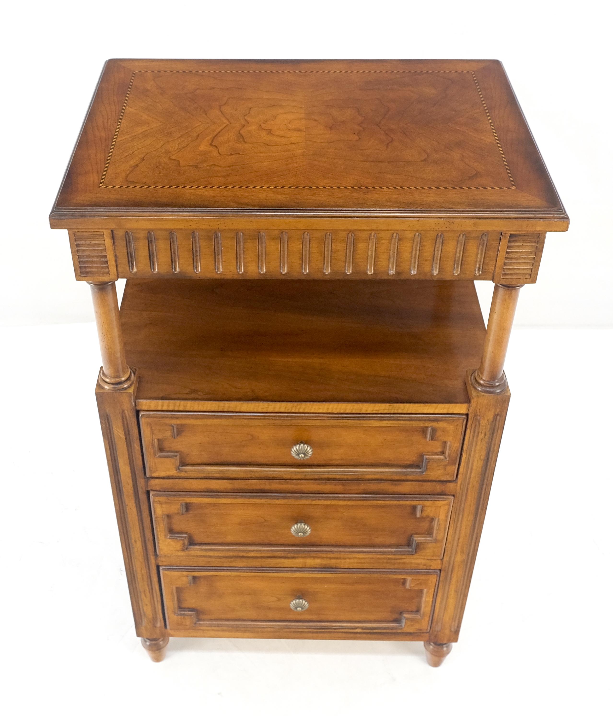 20th Century Drexel Light American Walnut Inlayed Top Console Entry Stand Side Table Dresser For Sale