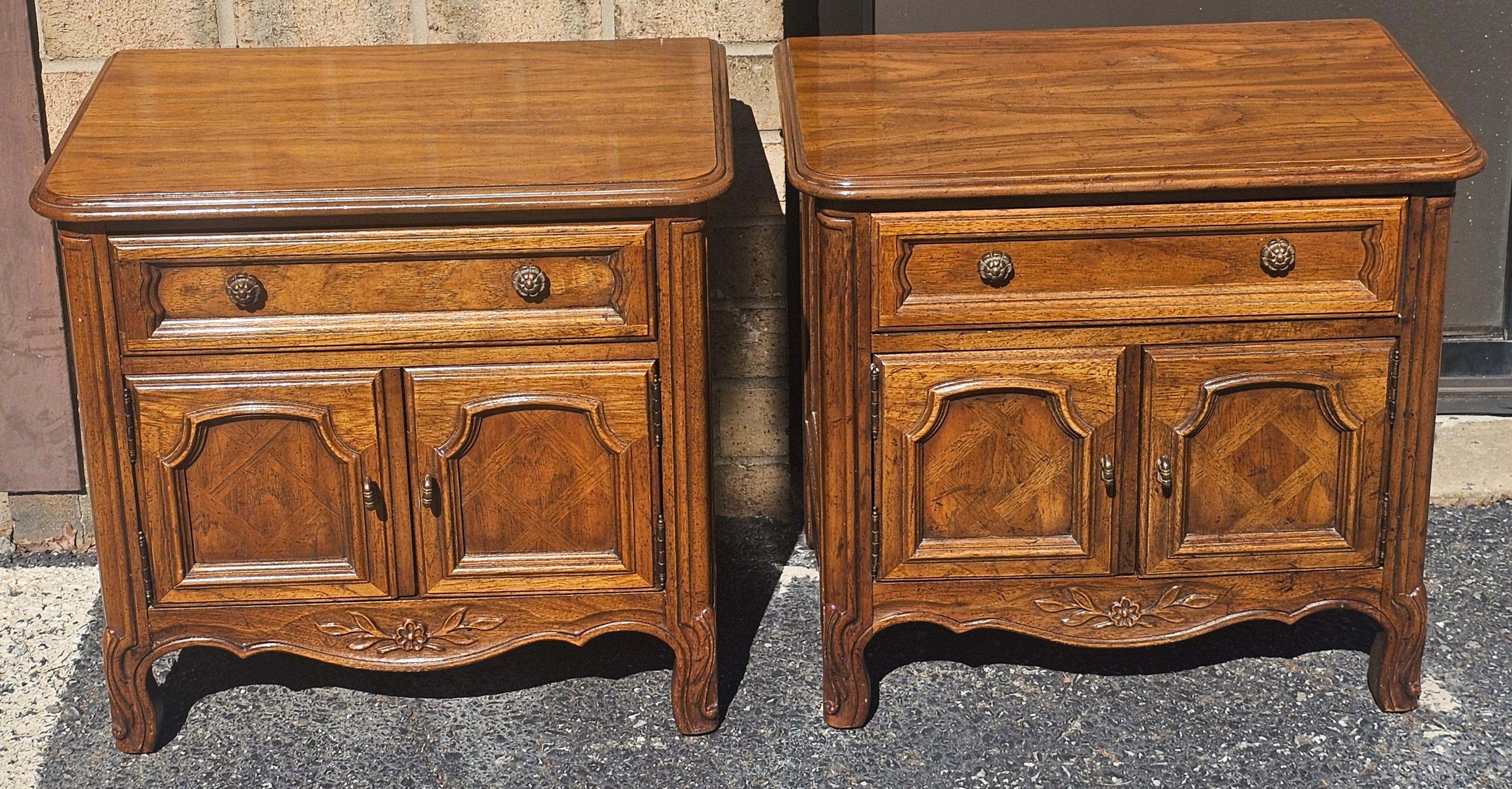 20th Century Drexel Mid-Century French Provincial Style Oak Bedside Tables, Pair For Sale