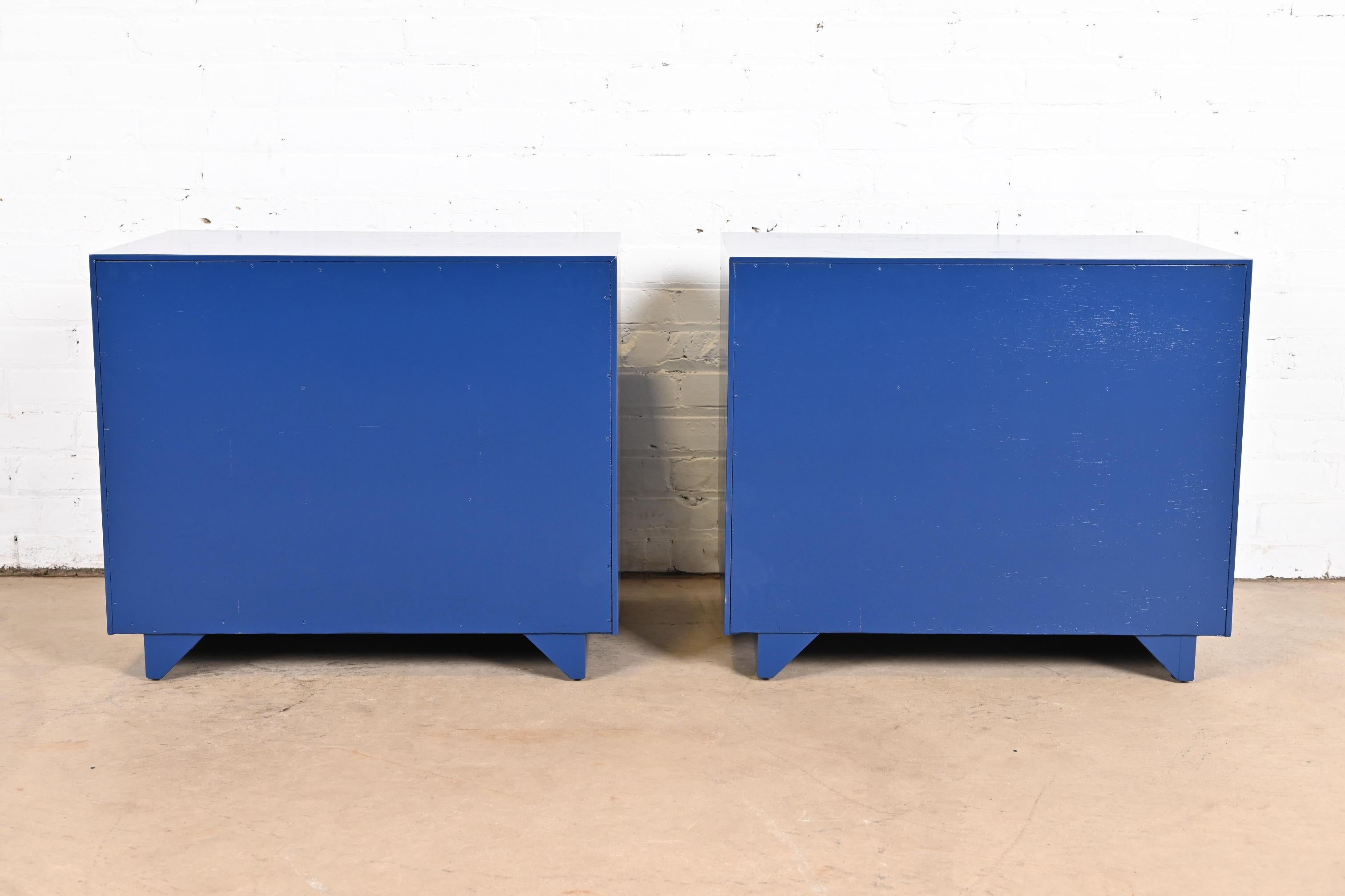 Drexel Mid-Century Modern Campaign Blue Lacquered Nightstands, Newly Refinished For Sale 7