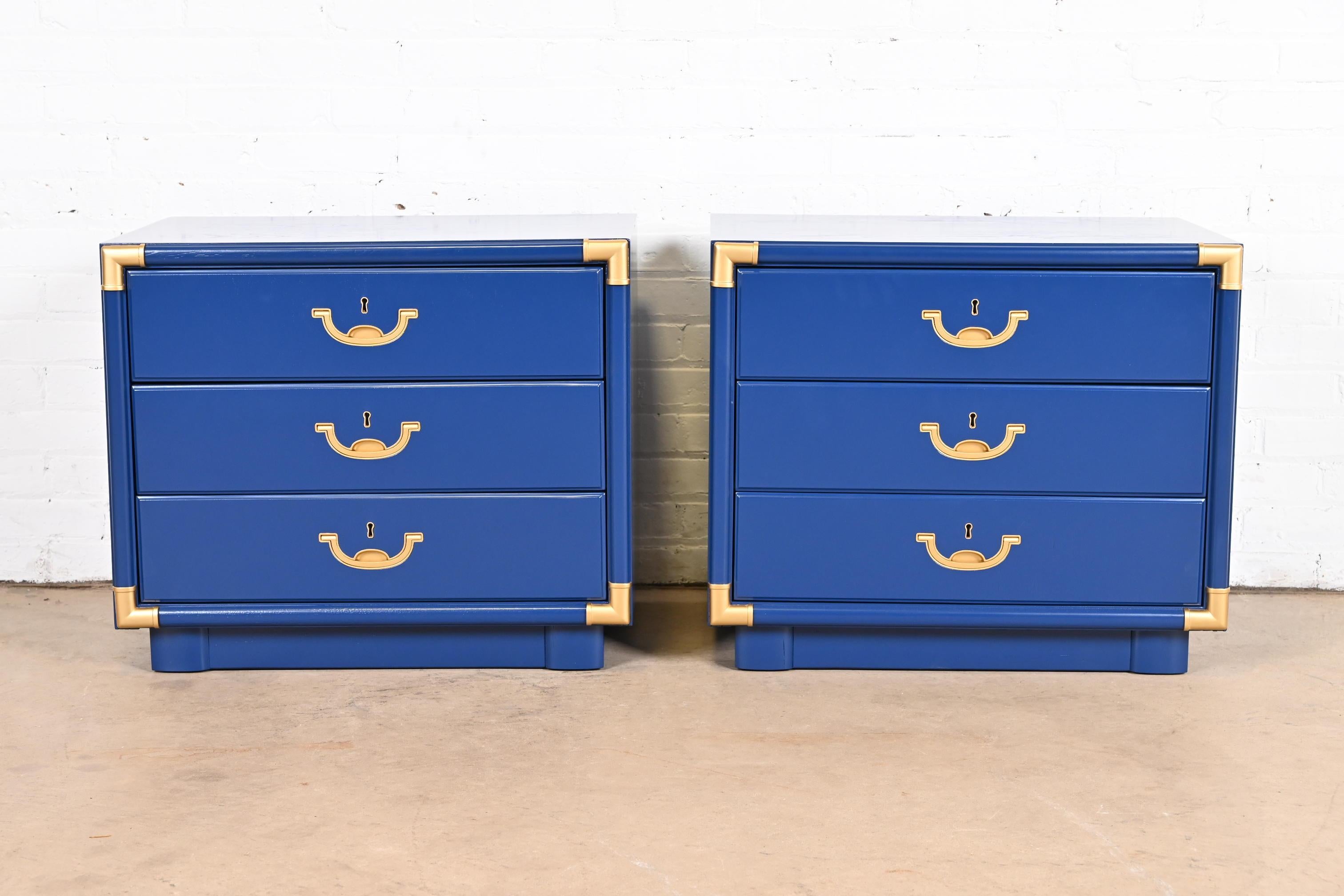 Drexel Mid-Century Modern Campaign Blue Lacquered Nightstands, Newly Refinished In Good Condition For Sale In South Bend, IN