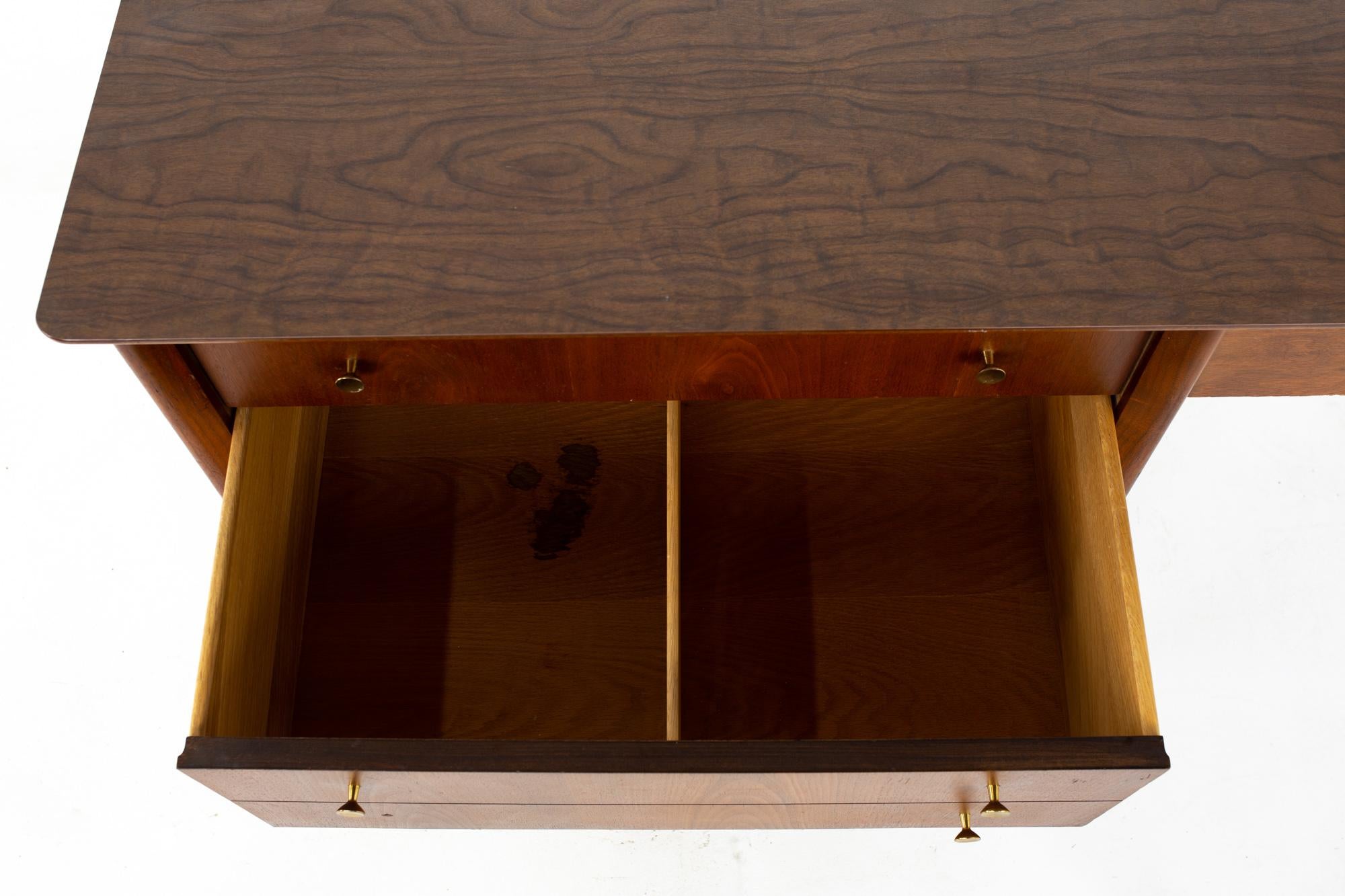 Drexel Mid Century Walnut and Formica 4 Drawer Desk 6