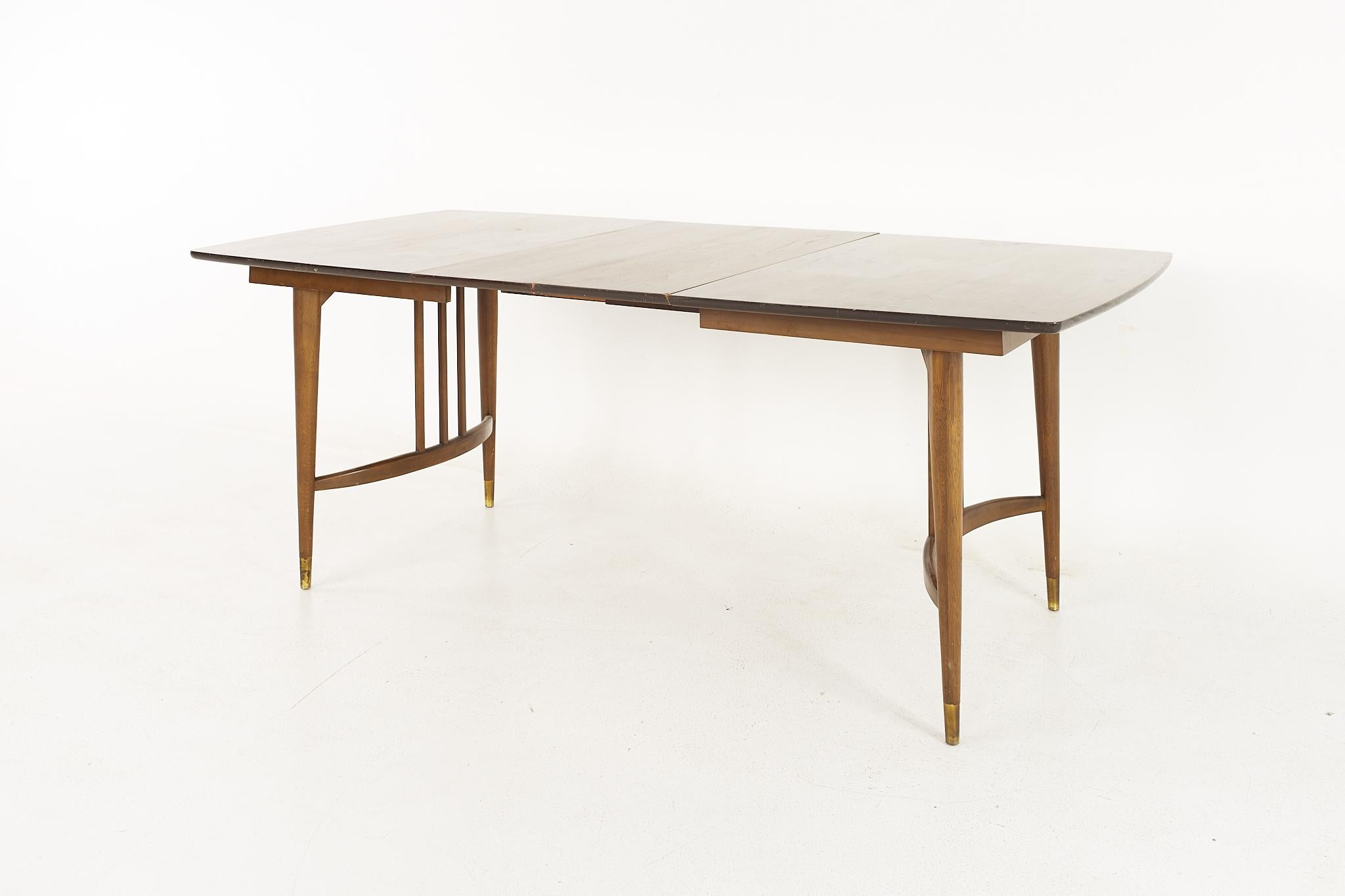 Drexel Mid Century Walnut Expanding Dining Table with 2 Leaves 6