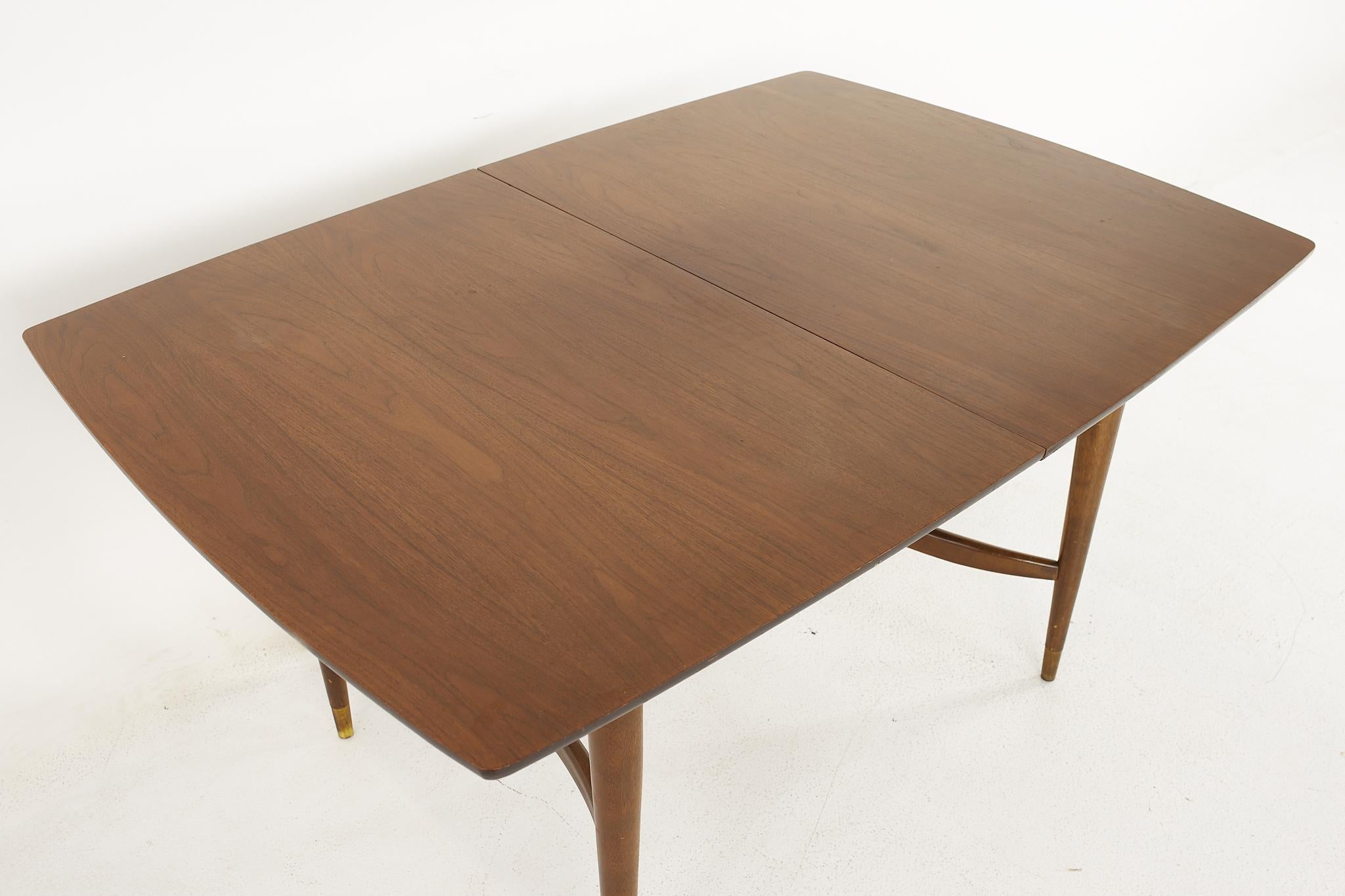 American Drexel Mid Century Walnut Expanding Dining Table with 2 Leaves