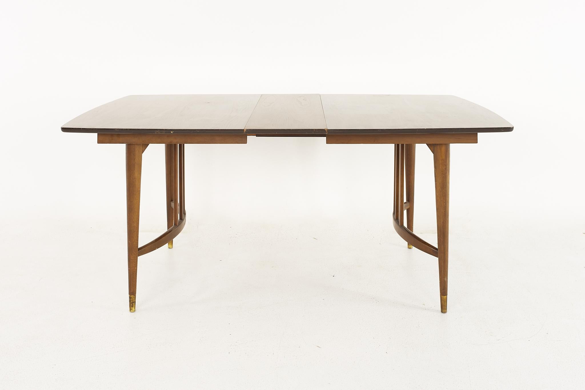 Late 20th Century Drexel Mid Century Walnut Expanding Dining Table with 2 Leaves