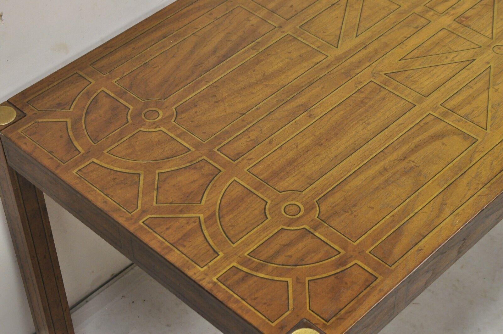 Moderne Table de salle à manger carrée géométrique peinte de style Parsons Drexel Oxford en vente